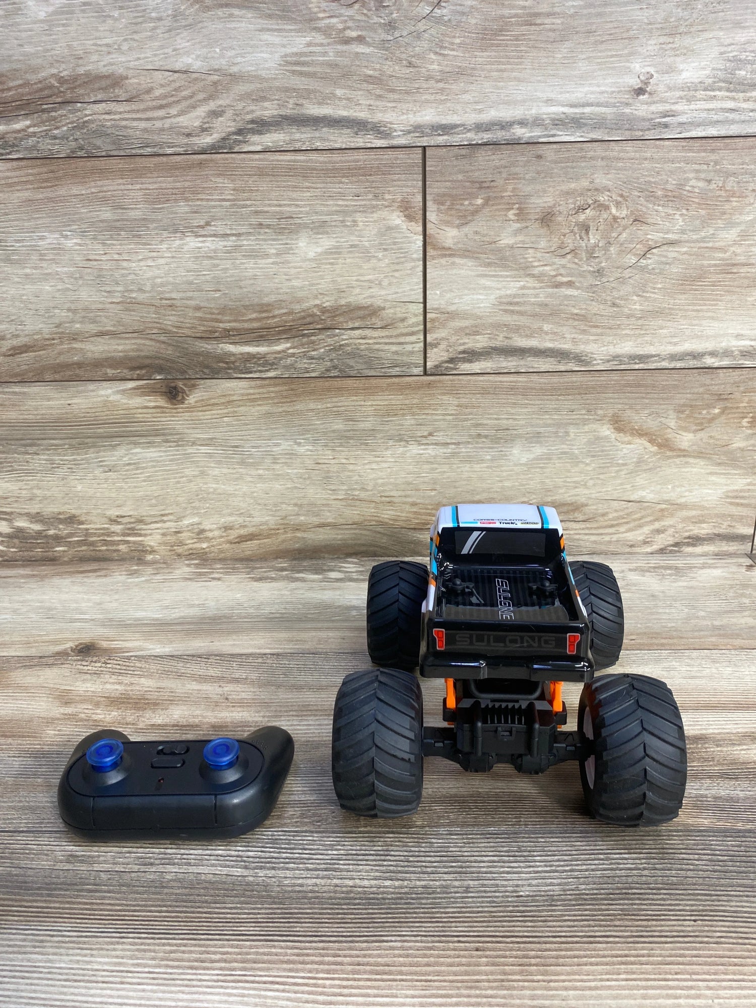 Scientoy Remote Control Truck 'R/C Megalo Truck' White/Orange