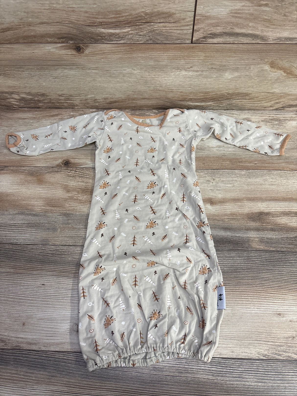 Miracle Baby Christmas Sleeper Gown Beige sz 6-12m
