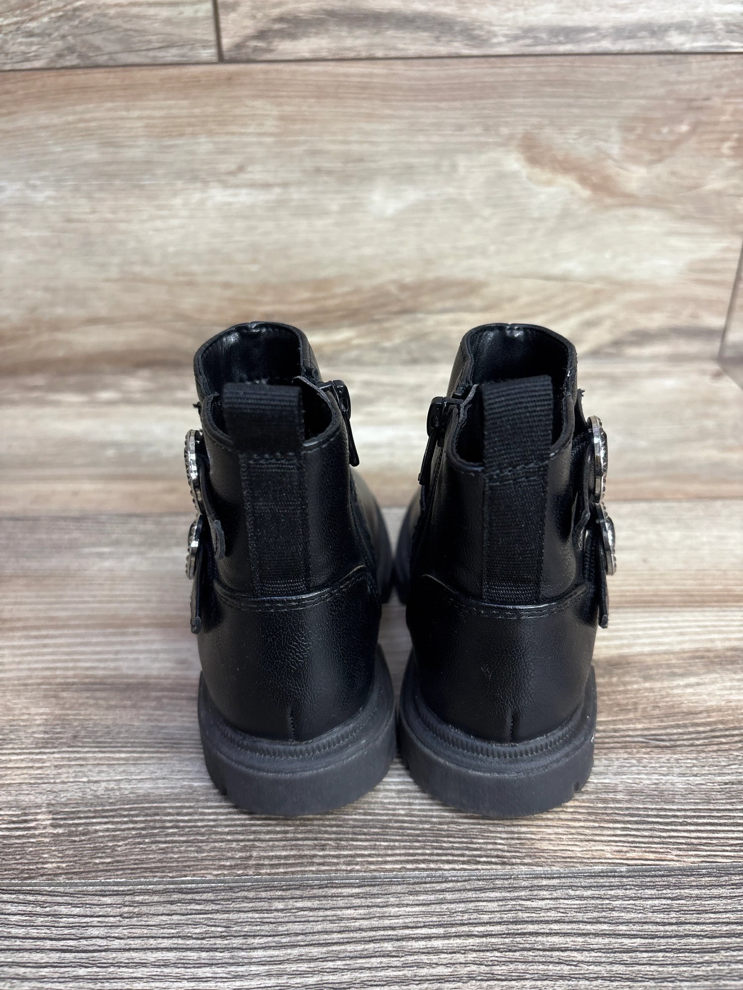 Cat & Jack Evie Lug Sole Ankle Boots Black sz 7c