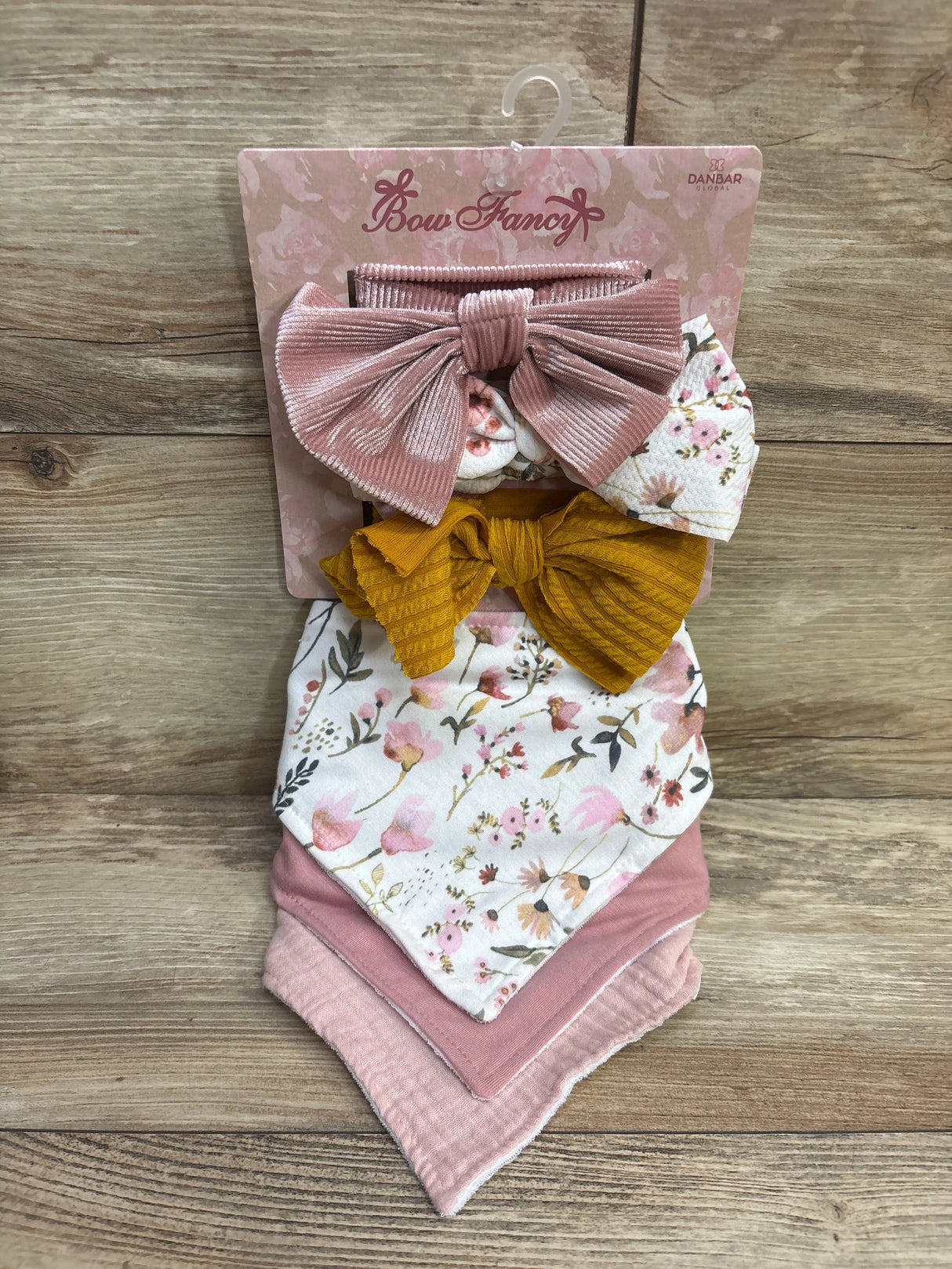 NEW Danbar Bow Fancy 6pc Headwraps & Bandana Bibs