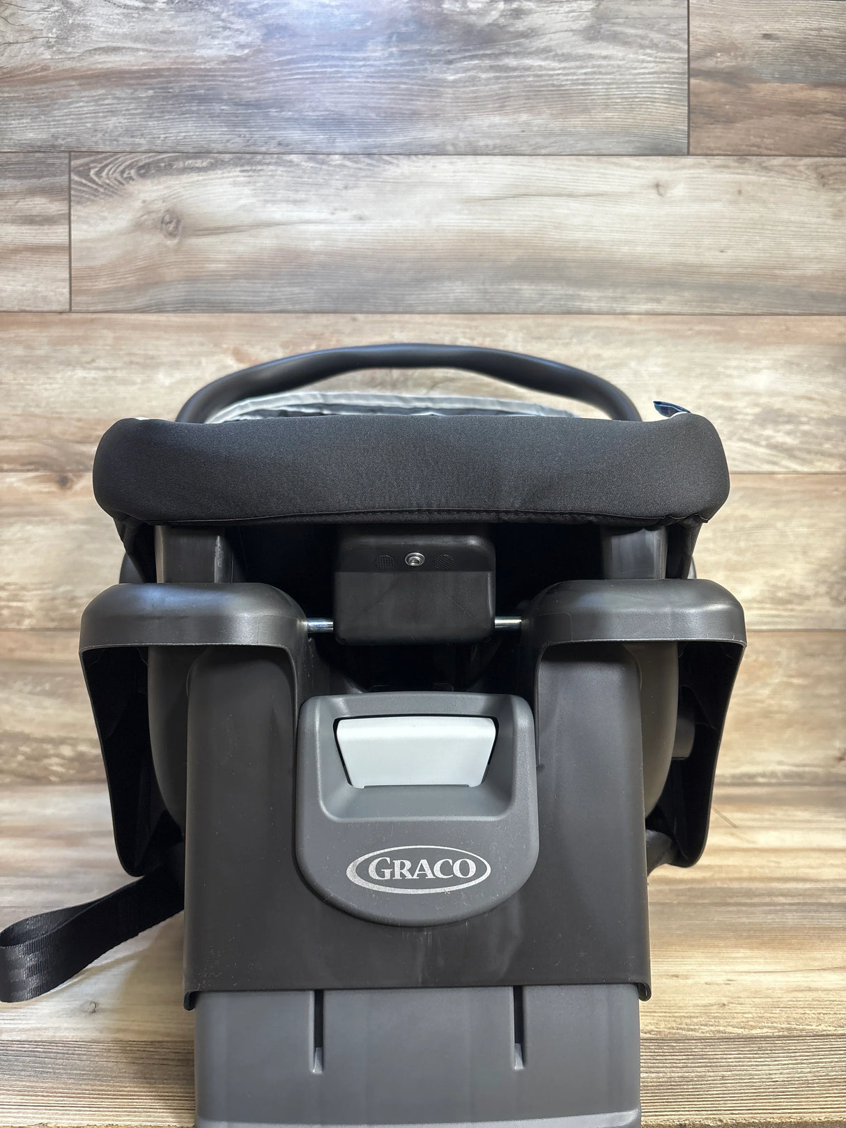 NEW Graco SnugRide 35 Lite LX Infant Car Seat in Studio 4-35lbs