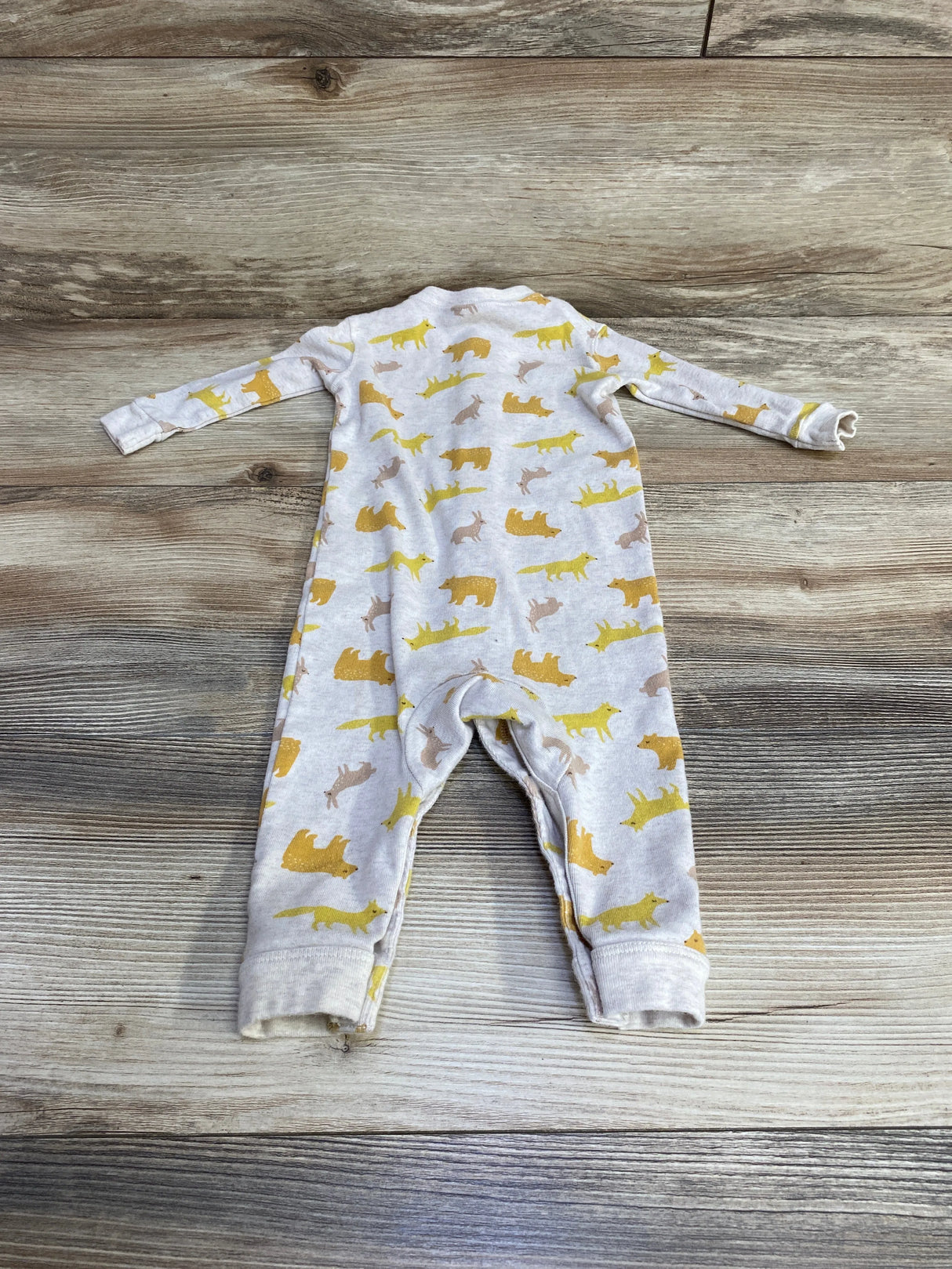 Uni Qlo Animal Print Sleeper Oatmeal sz 6-12m - Me n Mommy To Be