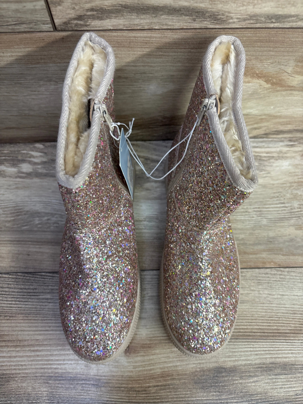 NEW Cat & Jack Holland Shearling Style Boots Glittery Gold sz 5Y