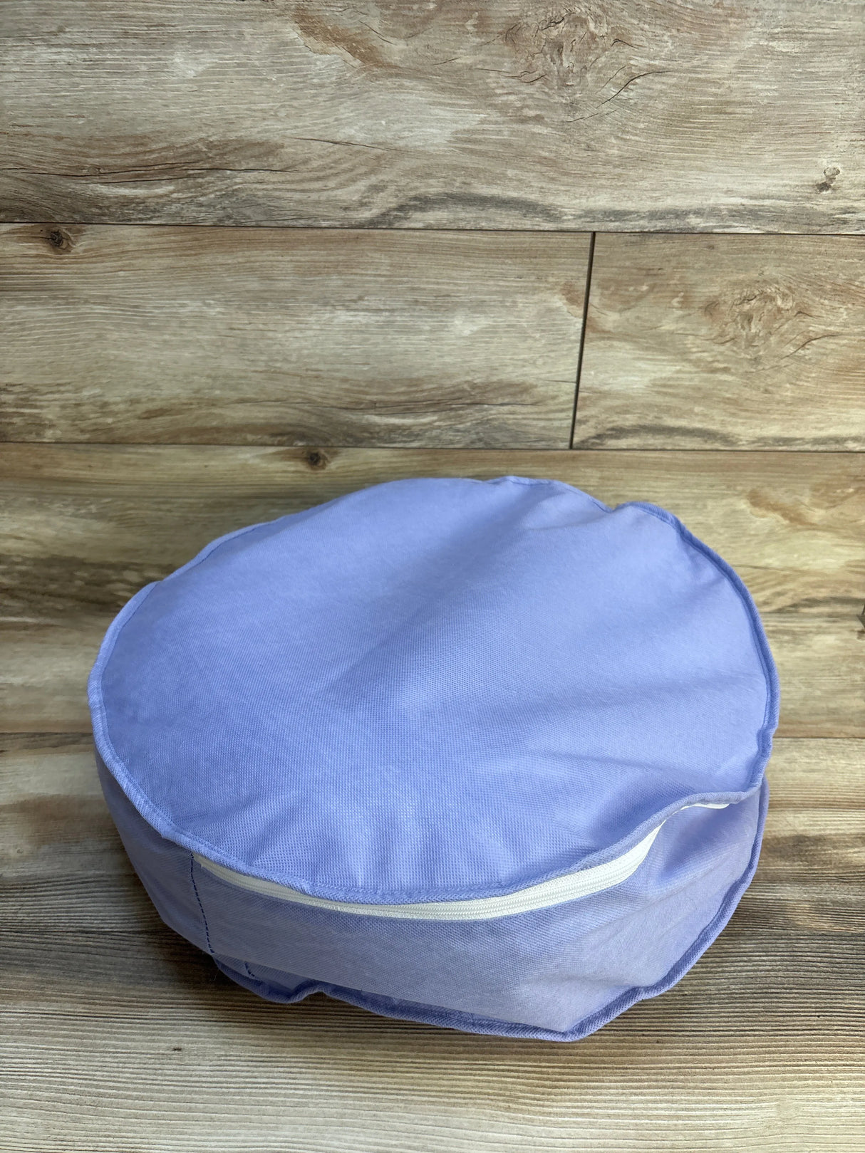 Boppy Bare Nurisng Pillow