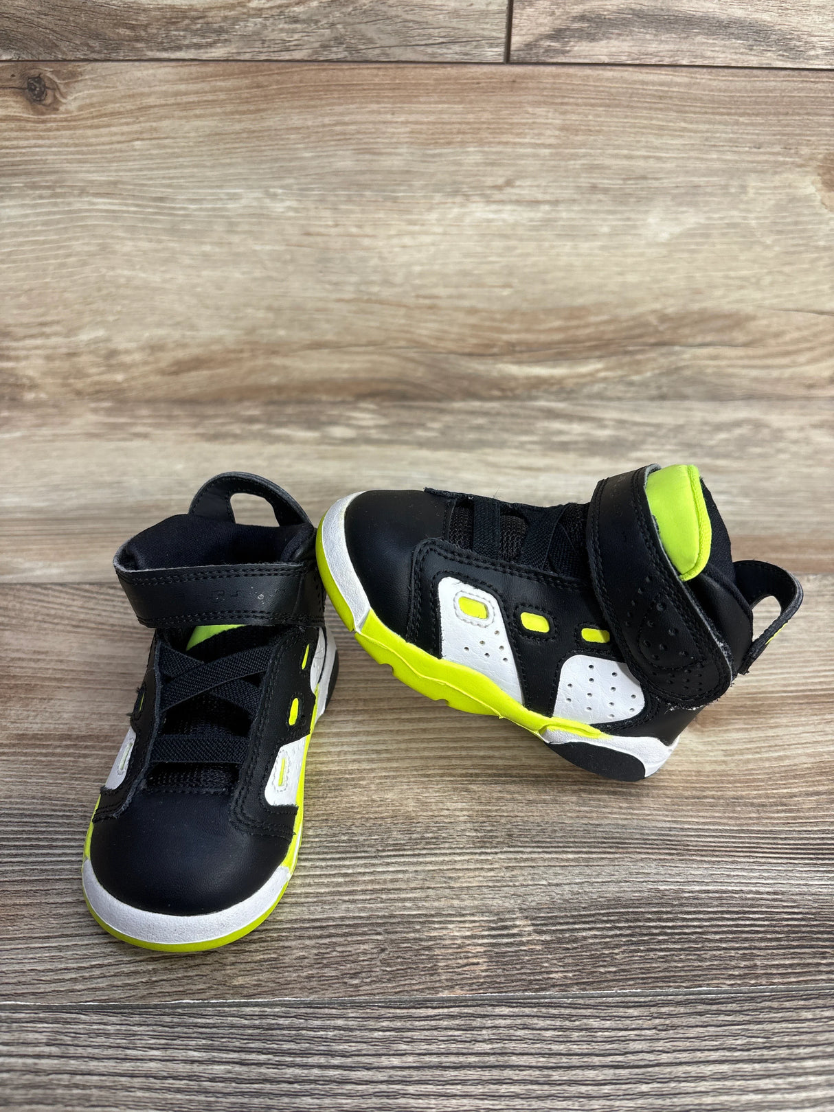 Air Jordan 6-17-23 GS 'Black Volt' Sneakers Black sz 5c