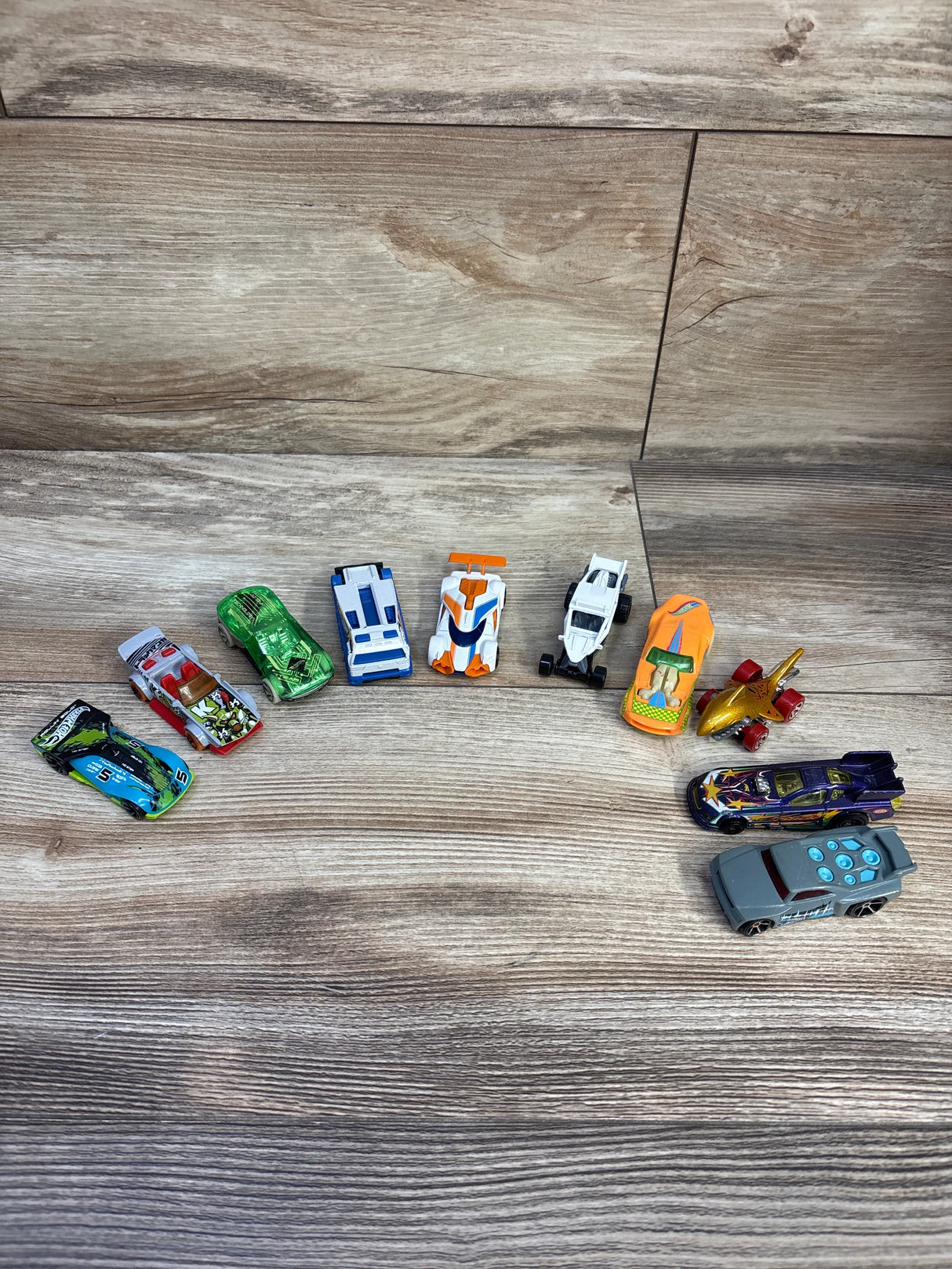 Hot Wheels 10pk Assorted Diecast Cars