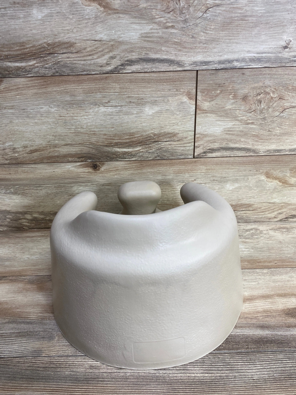 Bumbo Floor Seat in Taupe