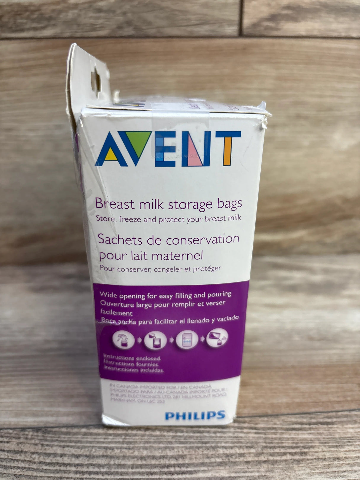 Philips AVENT breast milk storage bags package, white and purple box, easy filling and pouring