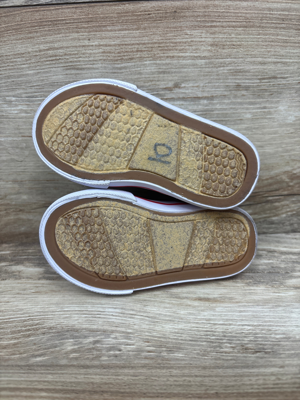 US Sports Cherry Slip-On Sneakers Black sz 5c