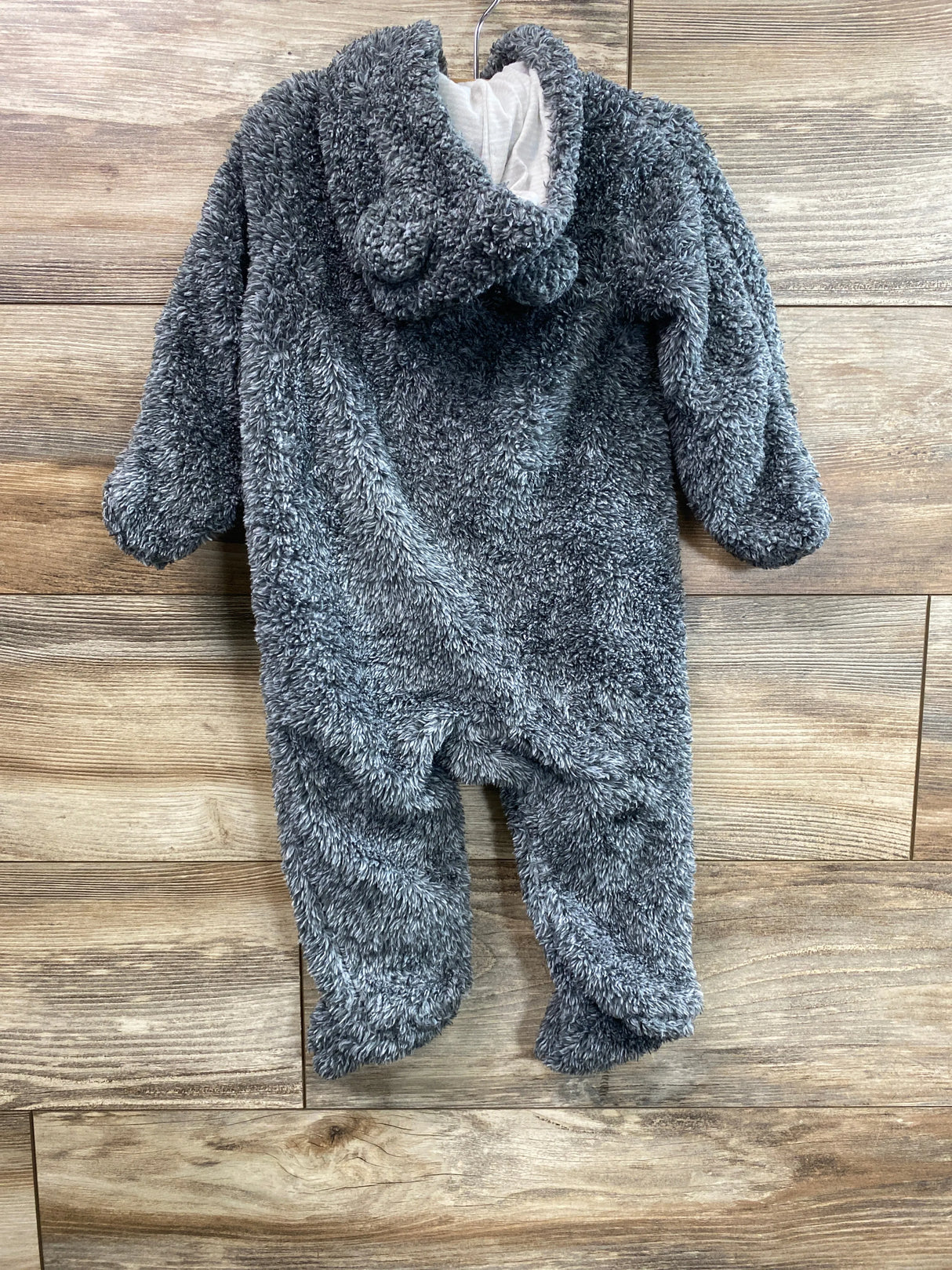 NFL Team Rams Game Nap Sleeper Grey sz 6-9m - Me n Mommy To Be