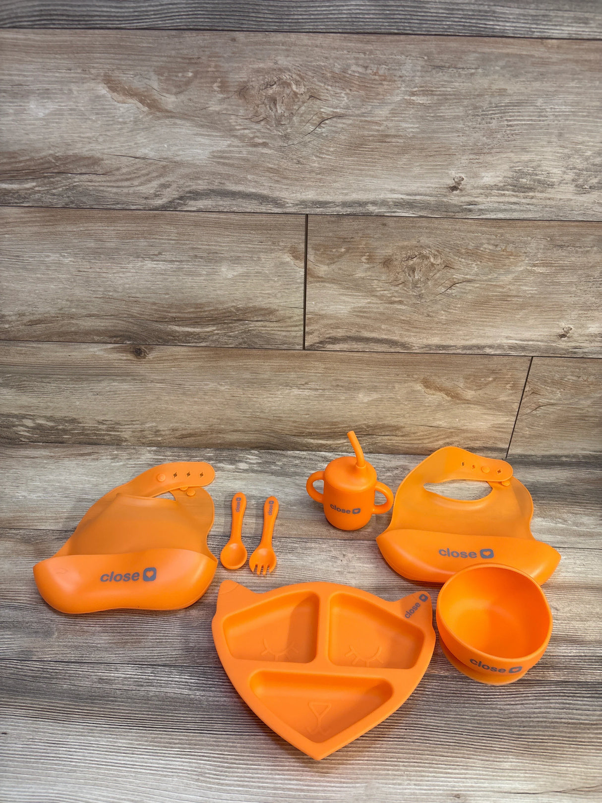 Close 7pc Silicone Baby Feeding Set in Orange
