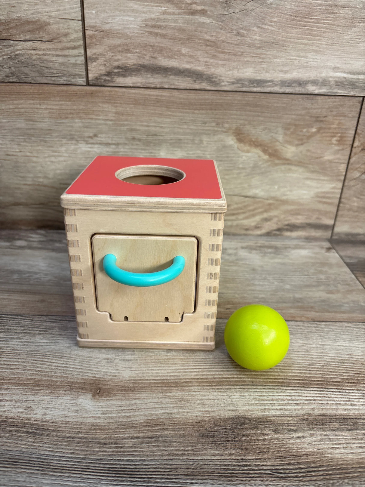 Lovevery Hide & Find Drop Box
