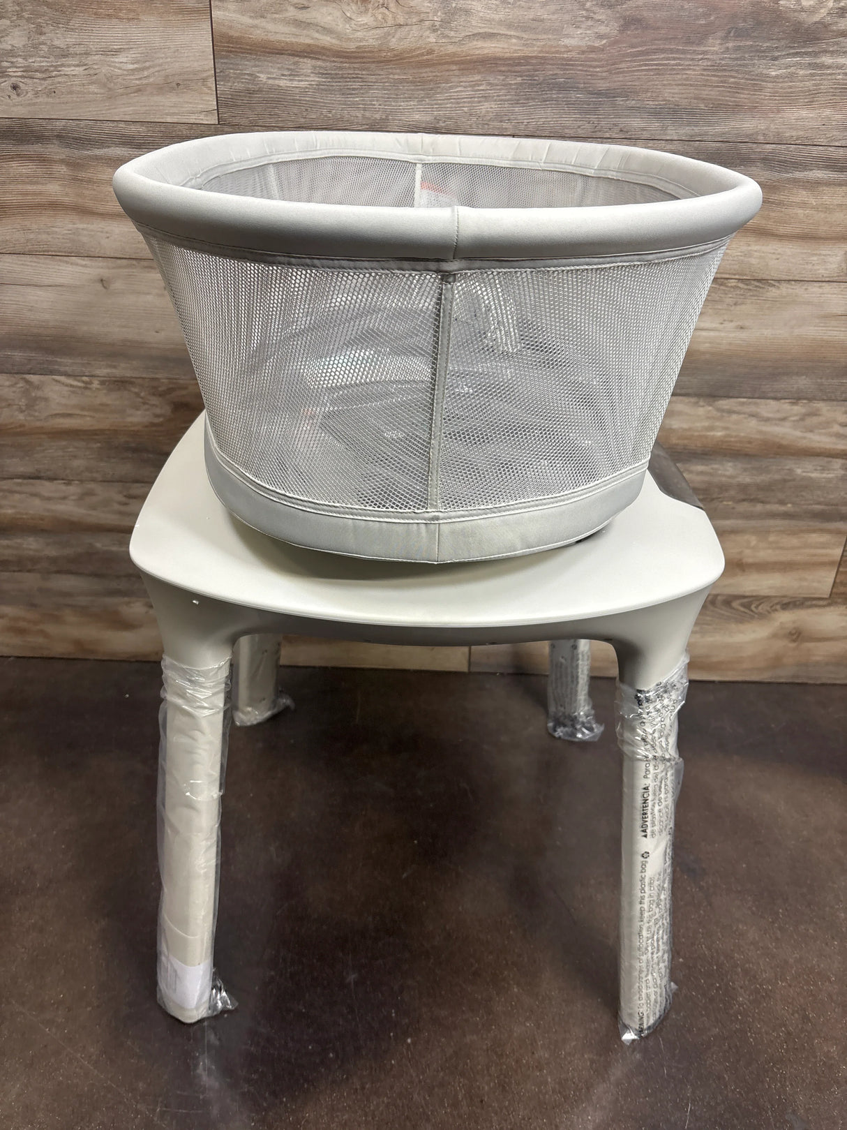 NEW 4moms MamaRoo Sleep Bassinet