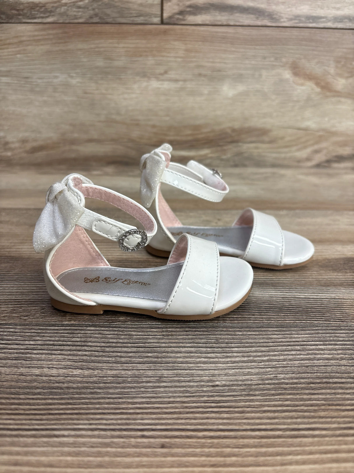 Self Esteem Kinley Special Occasion Flats White sz 5c