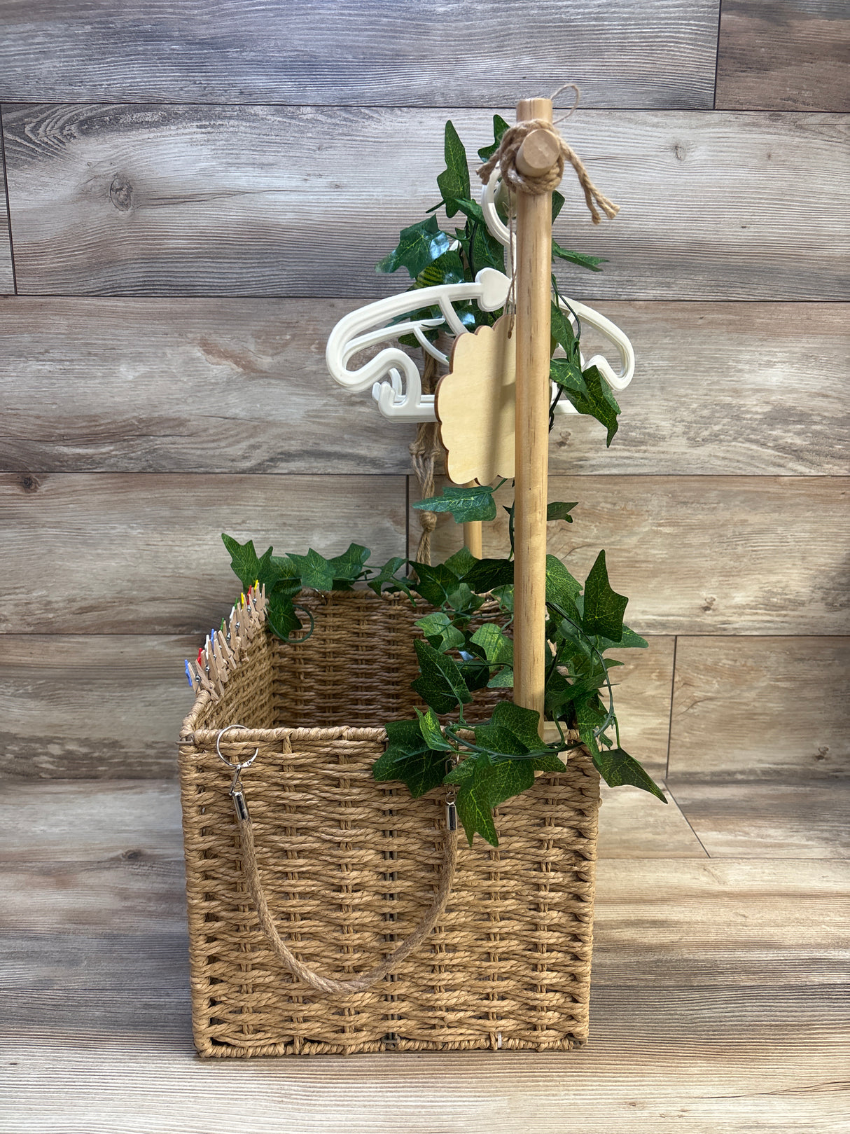 NWOT Juexica Baby Shower Crate Closet Wicker Welcome Box