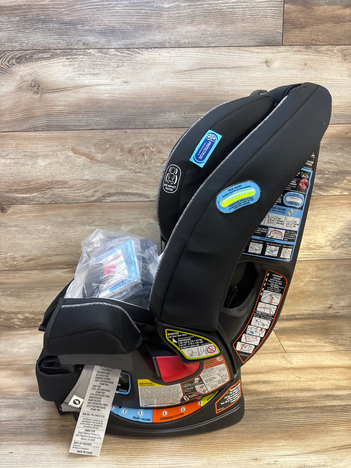 NEW Graco 4Ever DLX 4-in-1 Convertible Car Seat in Fairmont 4-120lbs