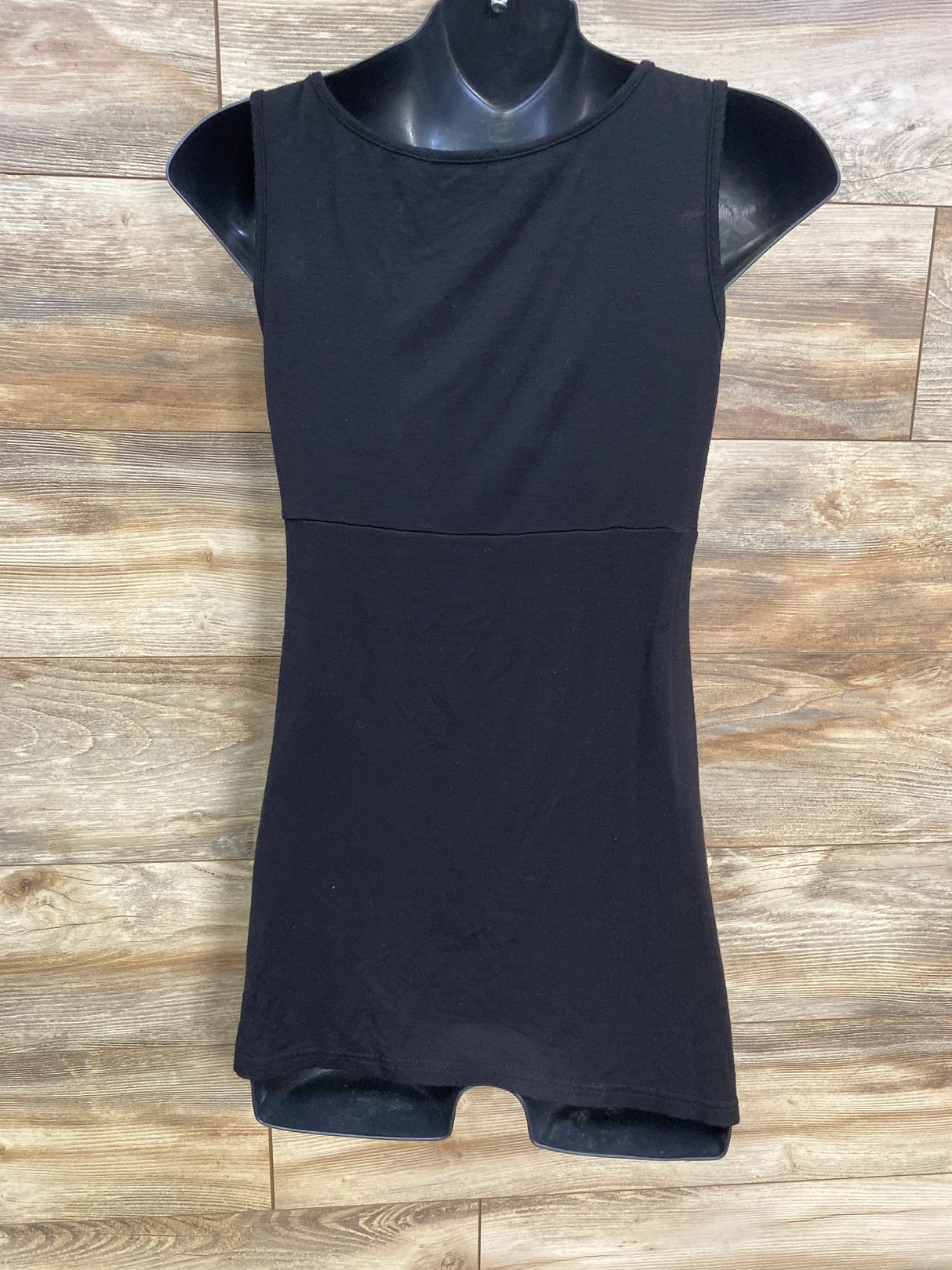 NEW Ekouaer Nursing Short Sleeve Black Shirt sz Medium