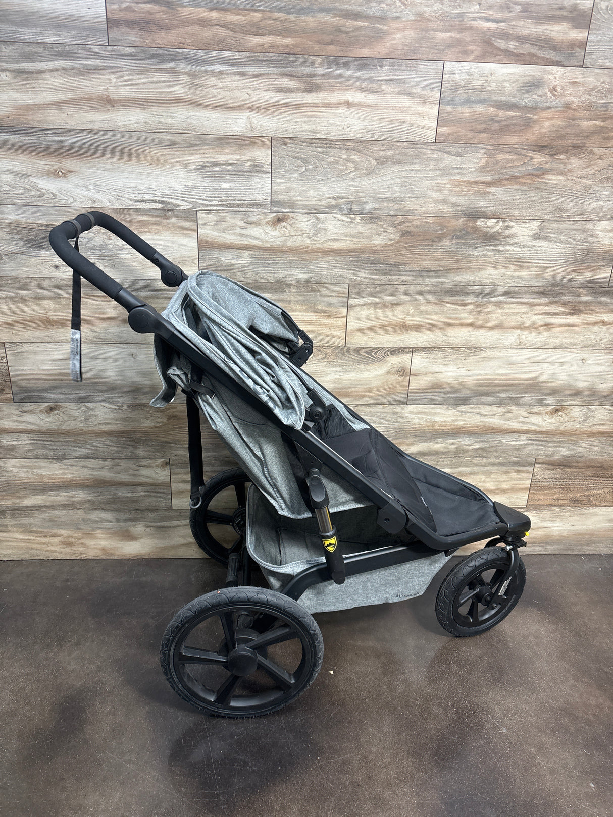 BOB Gear Alterrain Pro Jogging Stroller - Grey