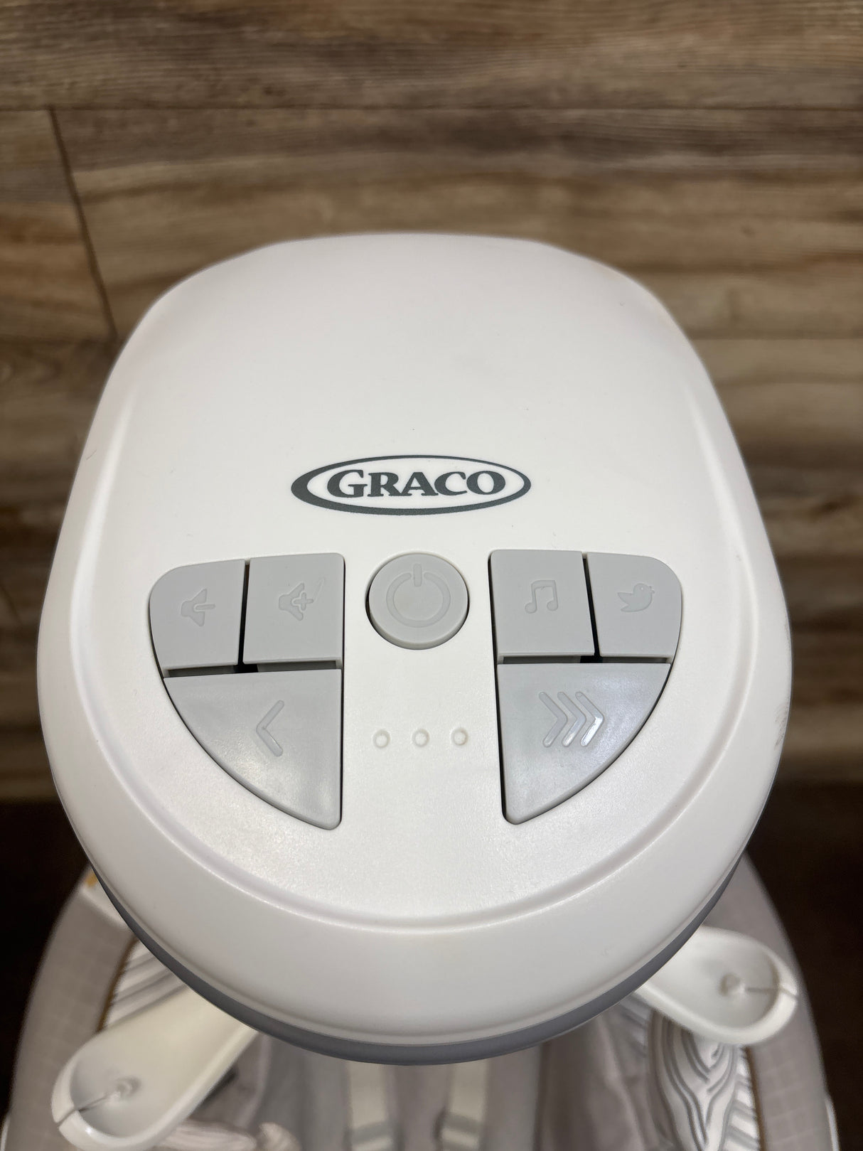Graco DuetConnect Deluxe Multi-Direction Baby Swing and Bouncer - Britton