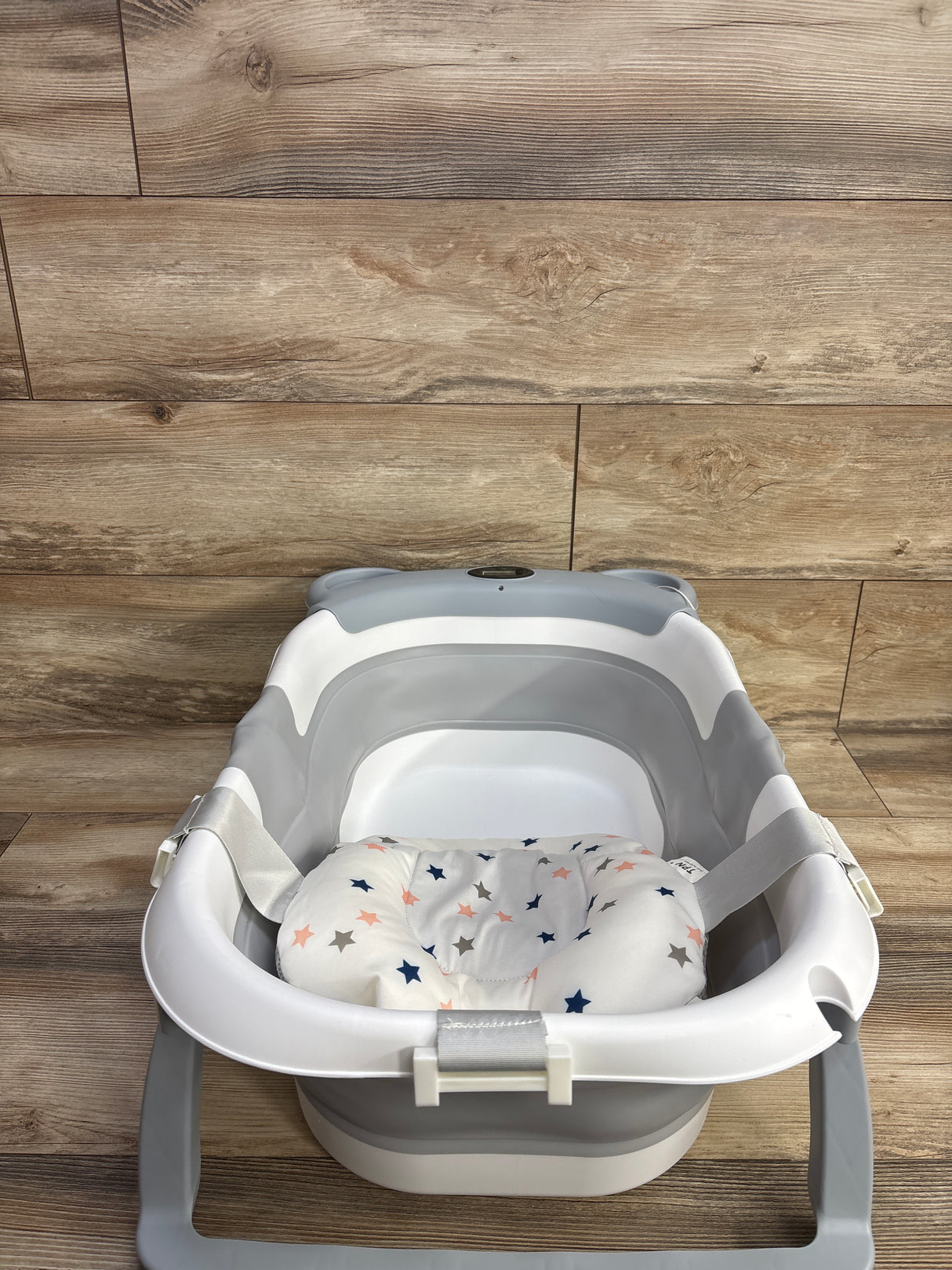 TPN Collapsible Baby Bathtub w/ Thermometer - Grey