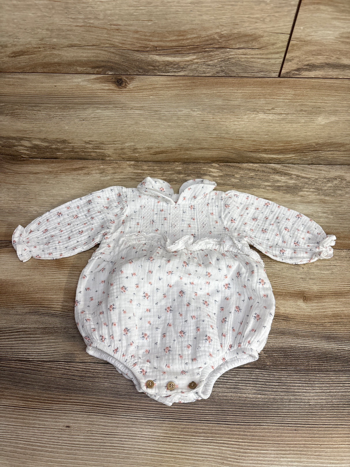 Babidu Floral Ruffle Bubble White sz 6m