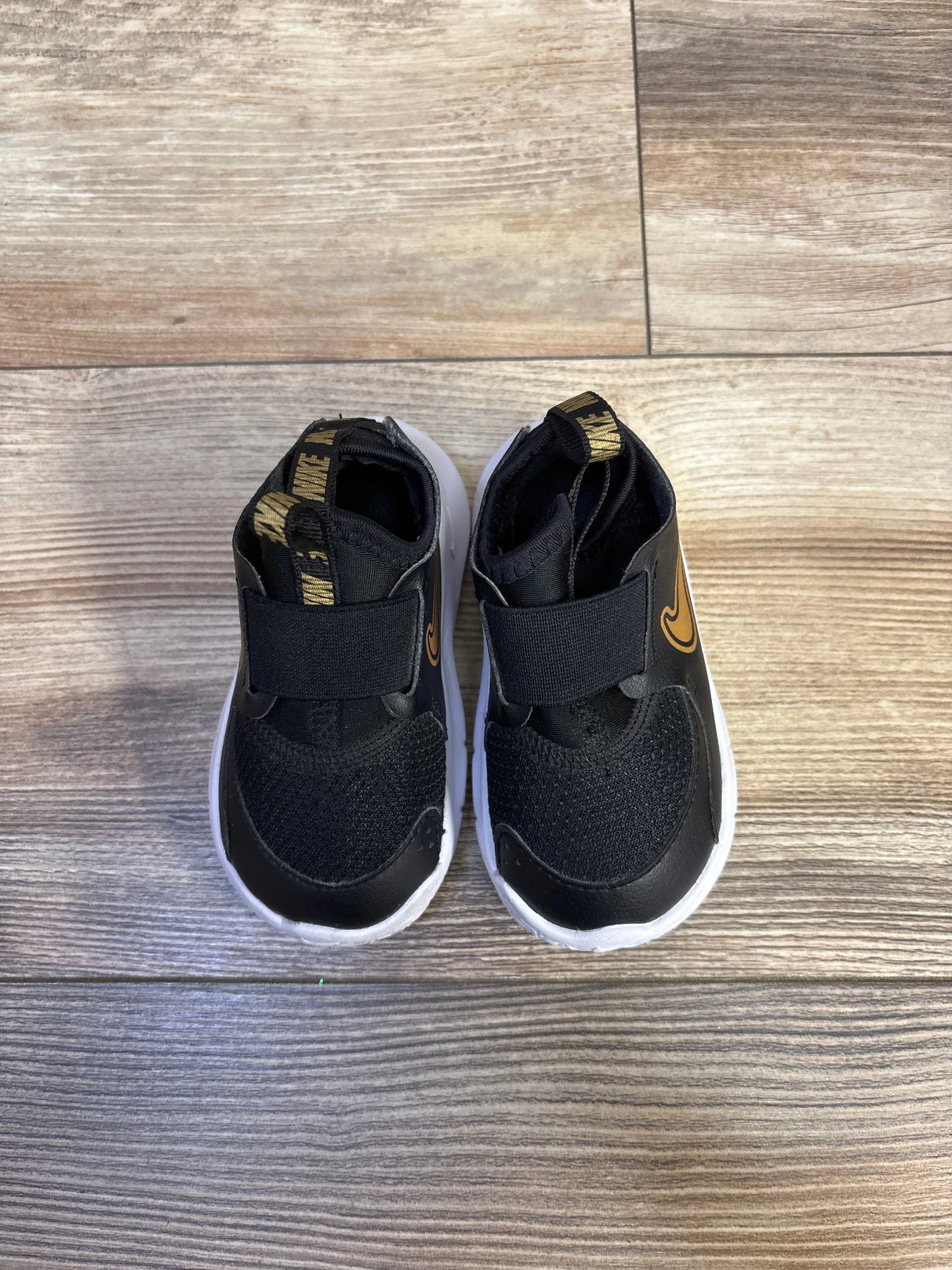 Nike Flex Runner 3 TD 'Black Metallic Gold' Sneakers sz 5c