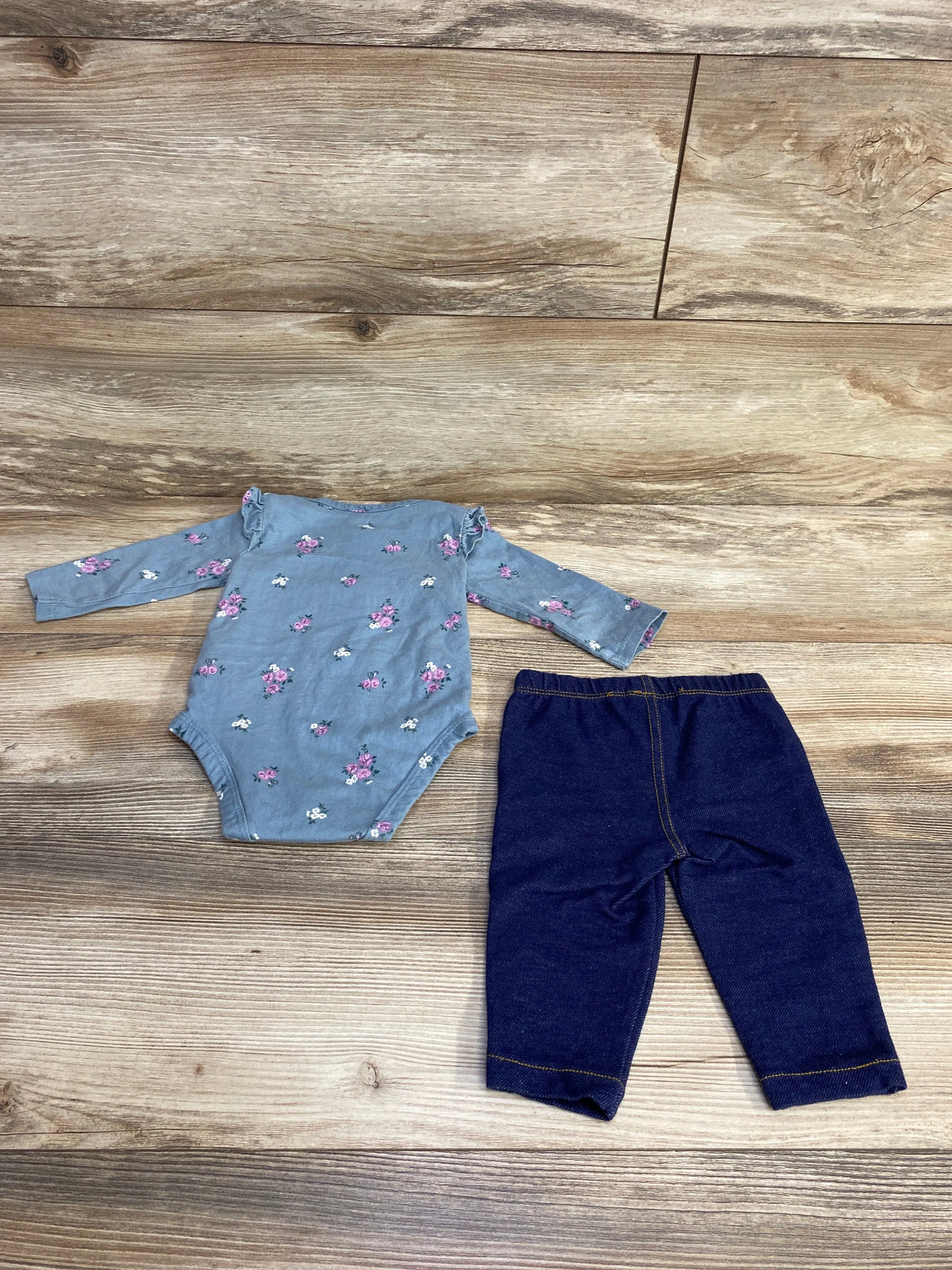 Carter's 2pc Floral Bodysuit & Pants Blue sz 6m - Me n Mommy To Be