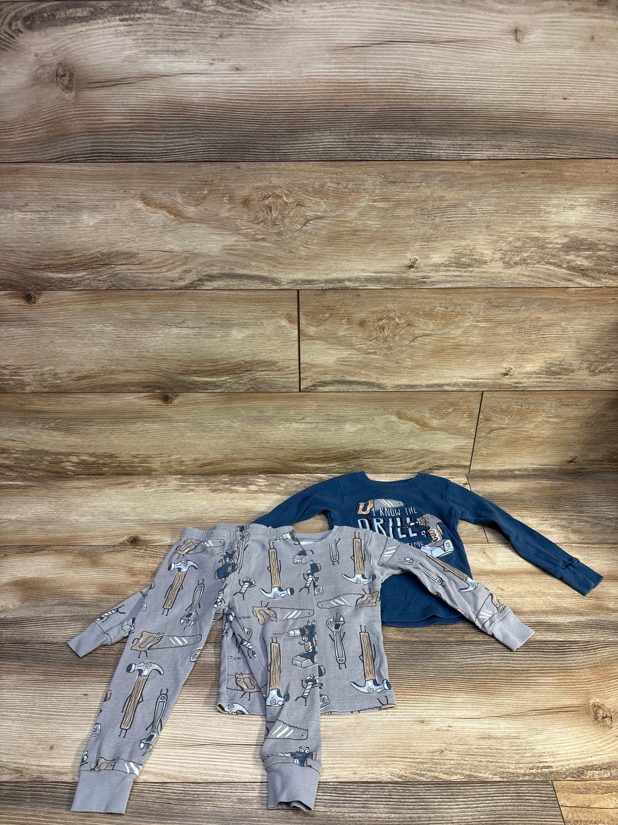 Carter's 3pc Pajama Set Grey sz 2T