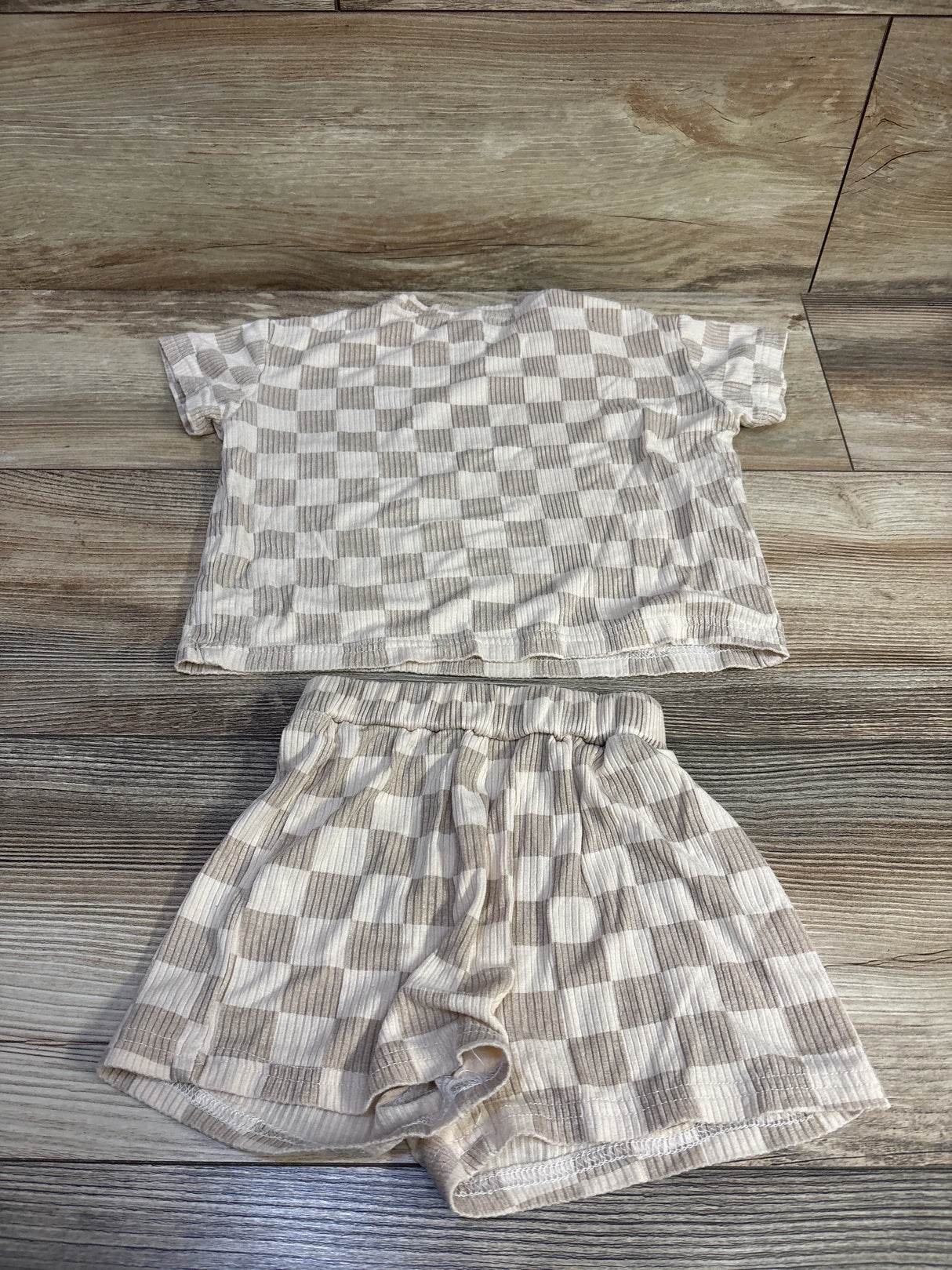 Checkered 2pc Shirt & Shorts Set Tan sz 12-18m