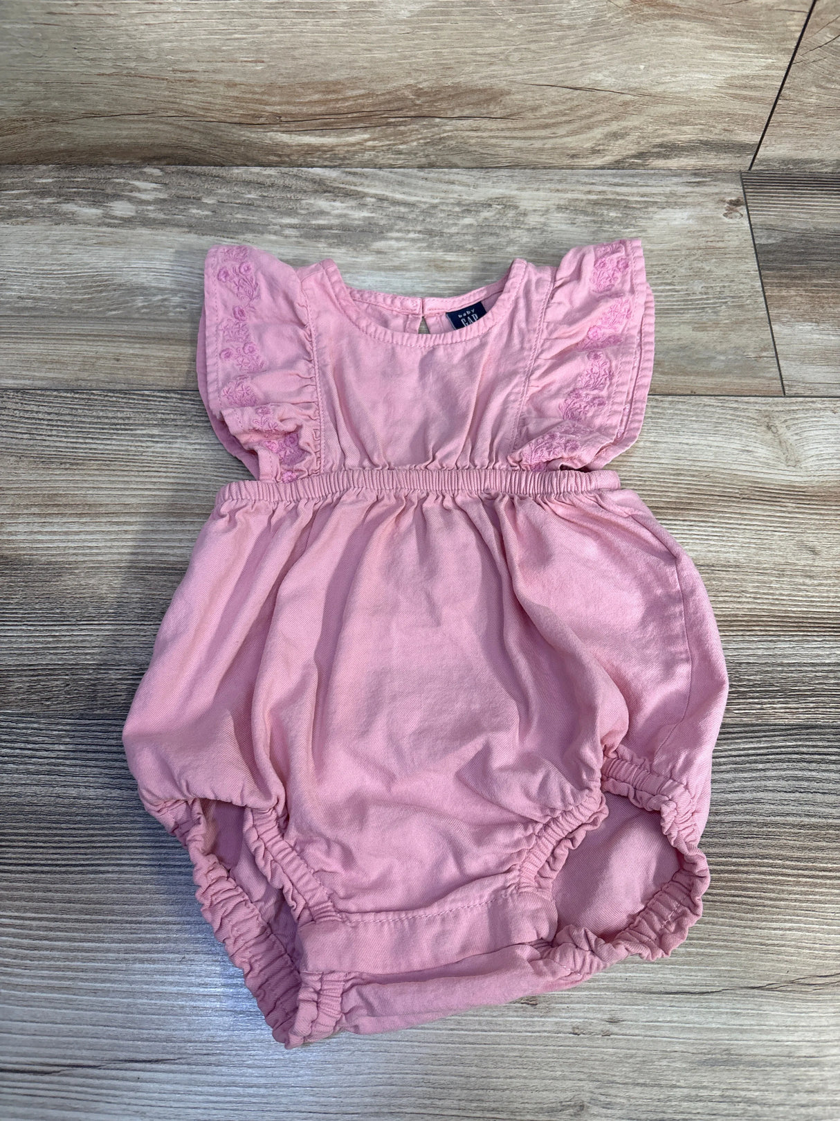 Baby Gap Embroidered Bubble Romper Pink sz 6-12m