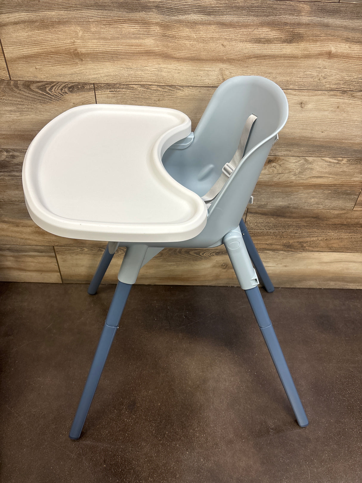 Chicco Zest 4-in-1 Folding High Chair in Capri
