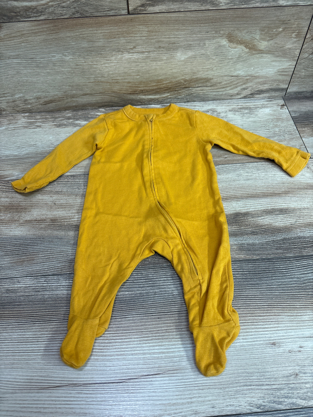 Old Navy Sleeper Yellow sz 0-3m