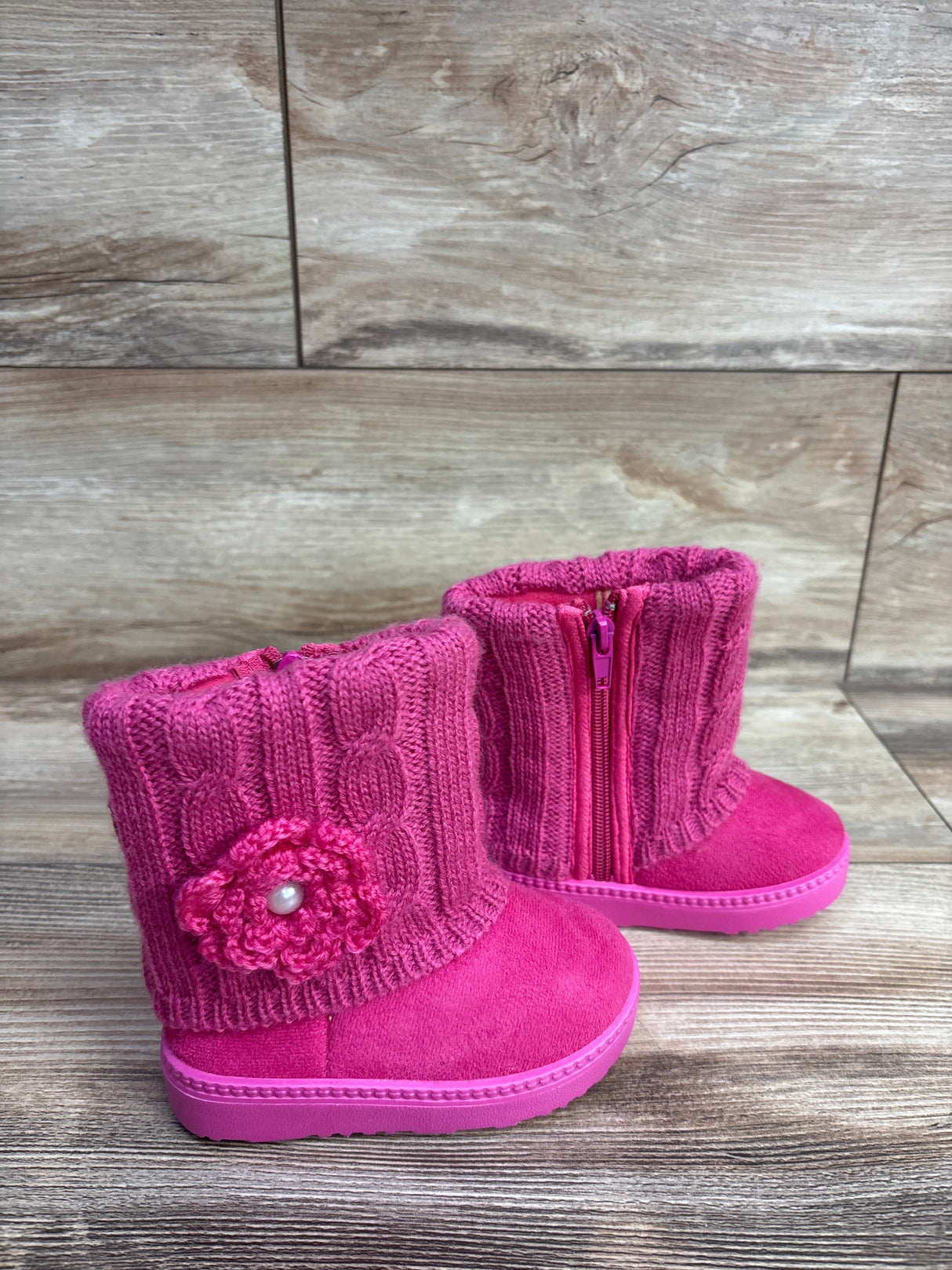Sweater Boots Pink sz 5c