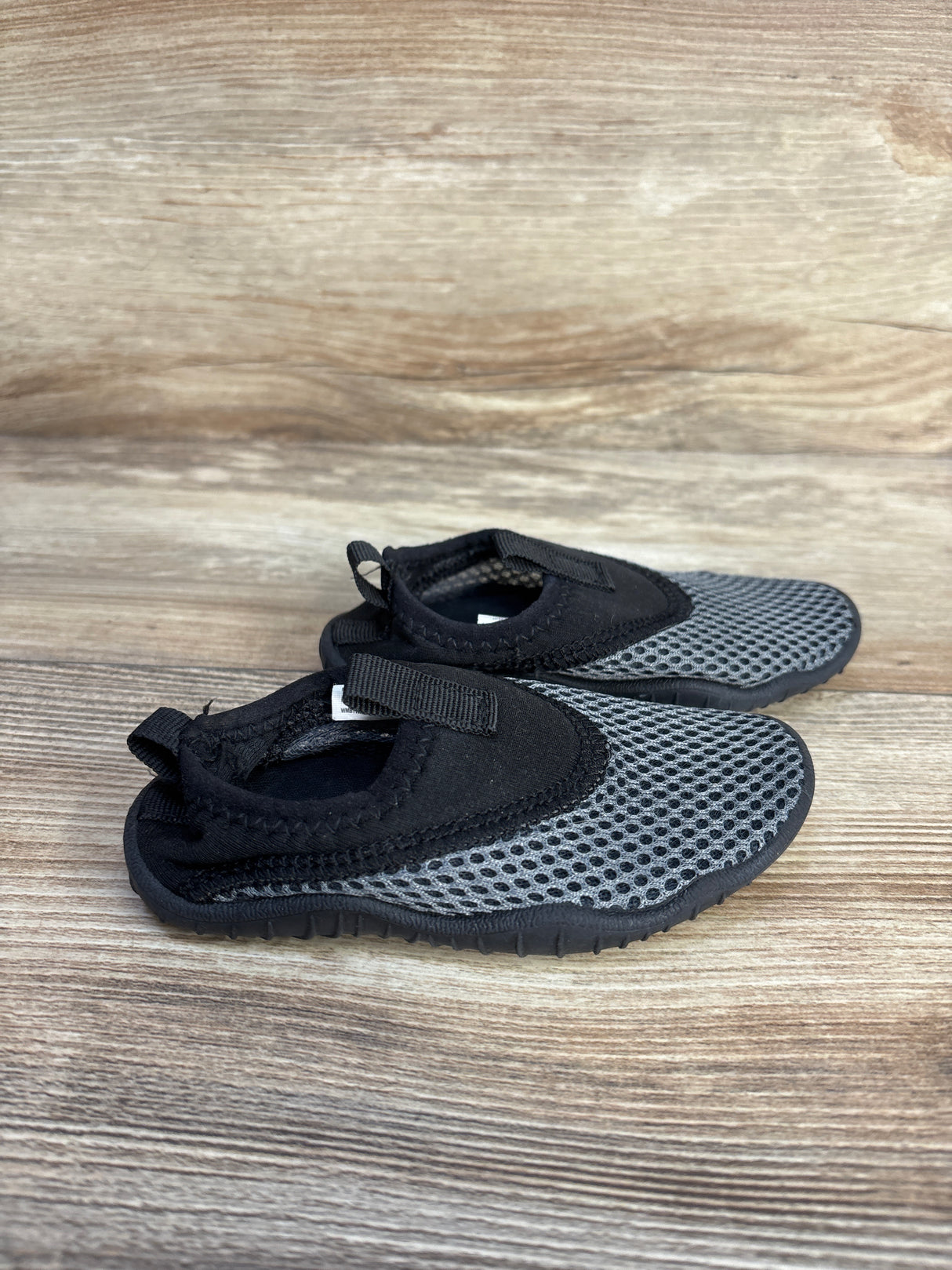 Wonder Nation Aqua Sock Water Shoe Grey sz 5/6c