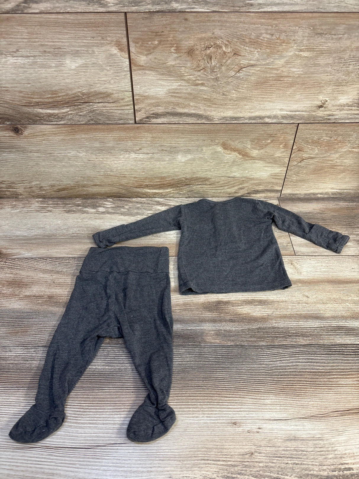 Lou Lou 2pc Henley Top & Footed Pants Set Grey sz Newborn