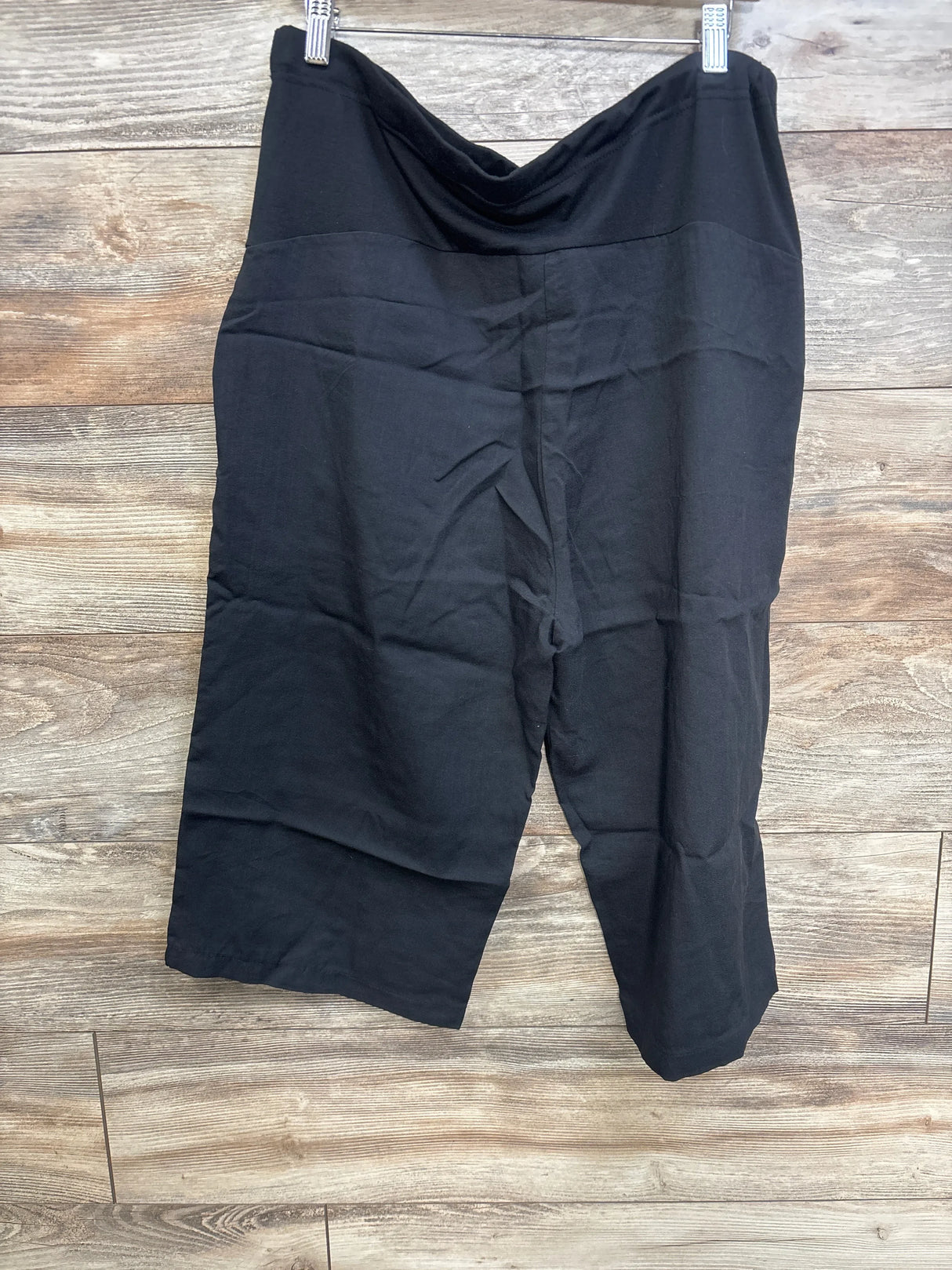 Knee Length Maternity Shorts Black sz Large