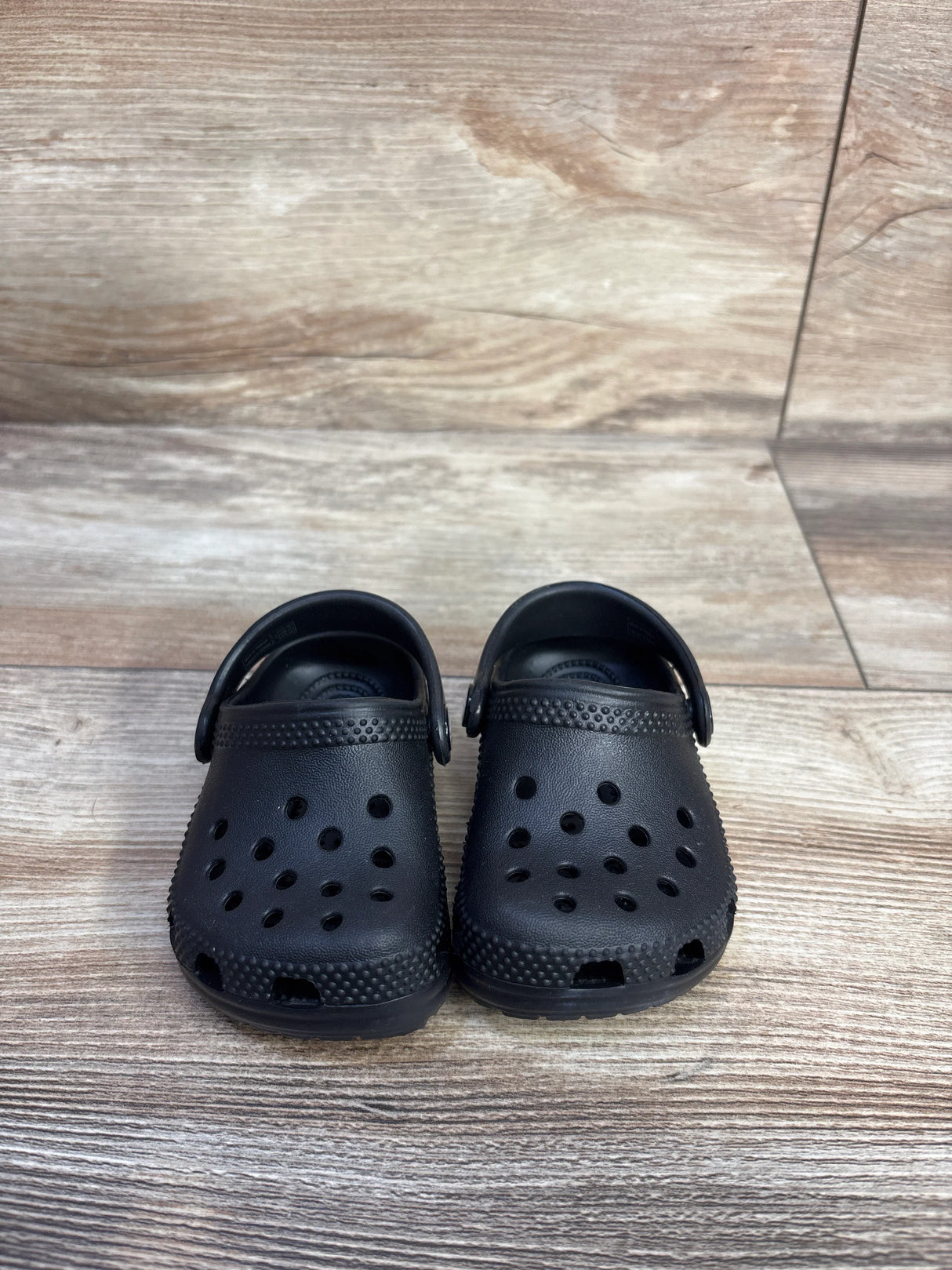 Crocs Classic Clogs Black sz 2/3c
