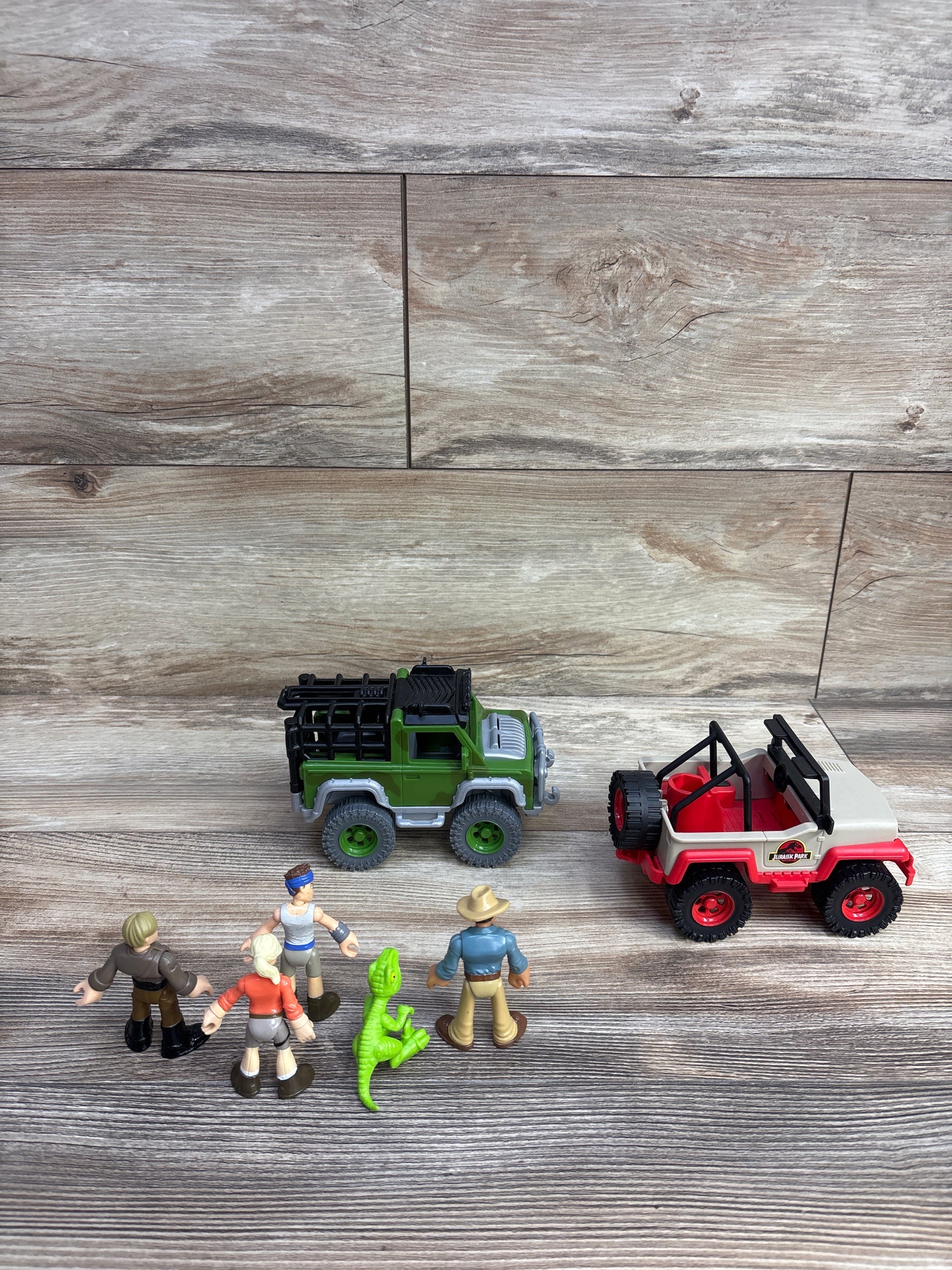 Fisher Price Imaginext Jurassic World Vehicles & Figures 7pc Set