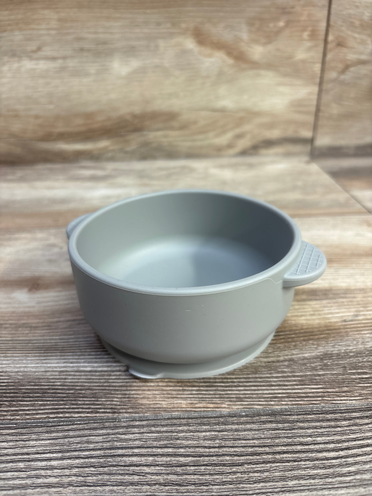 Weesprout Silicone Suction Bowl in Grey