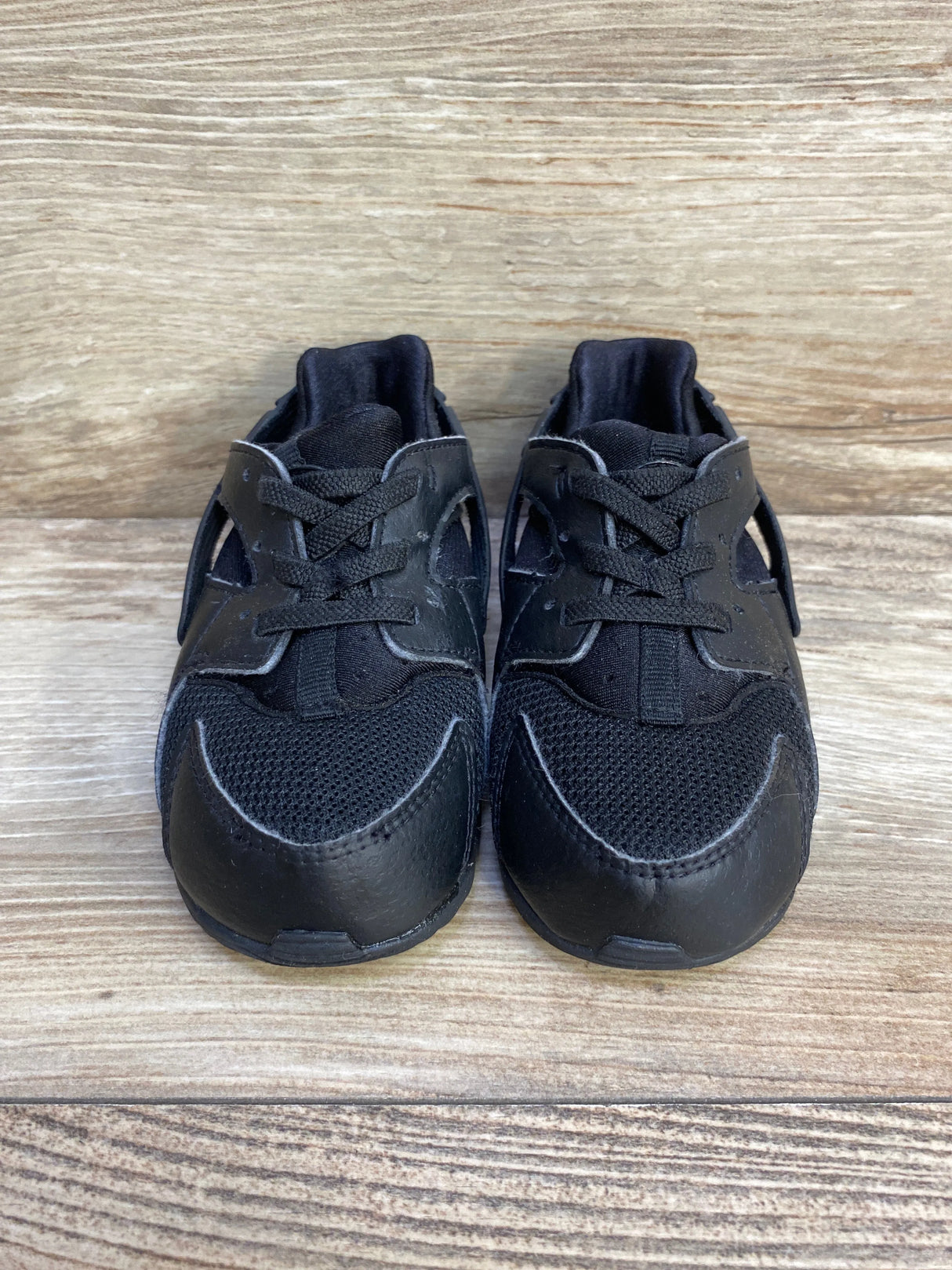 Nike Air Huarache Run Triple Black Sneakers sz 8c - Me n Mommy To Be