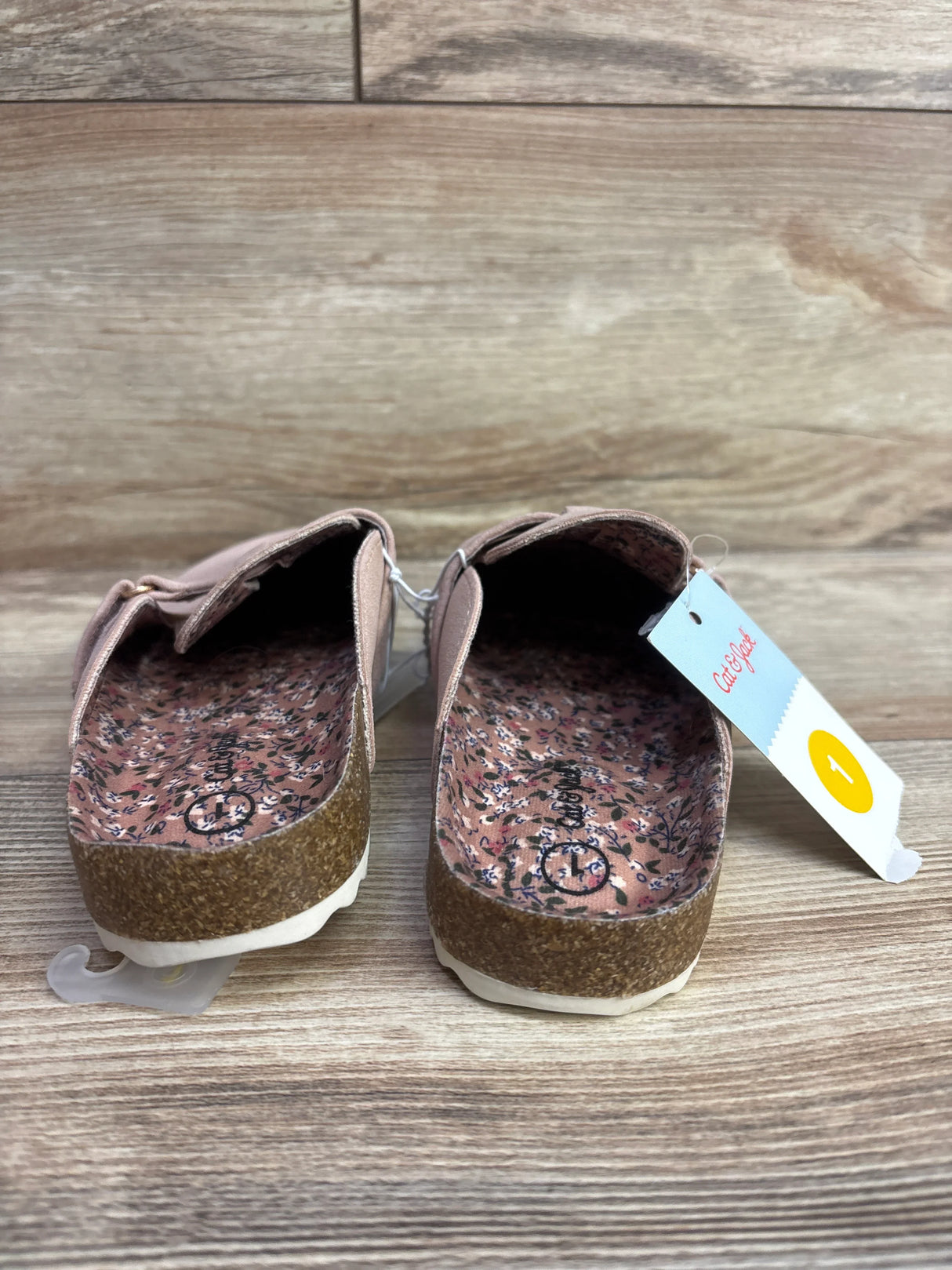 NEW Cat & Jack Perry Clogs in Blush sz 1Y