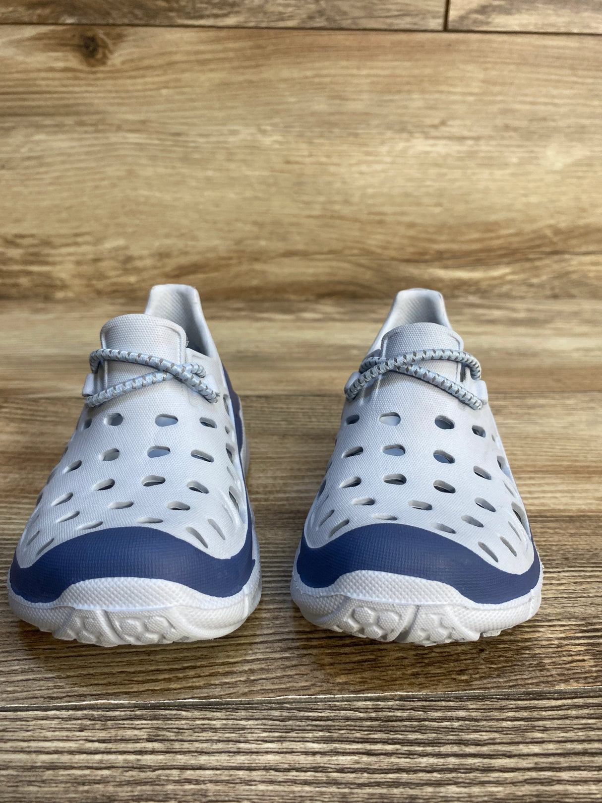 Joybees Tekking Shoes in Monument / Dusty Blue sz 4c