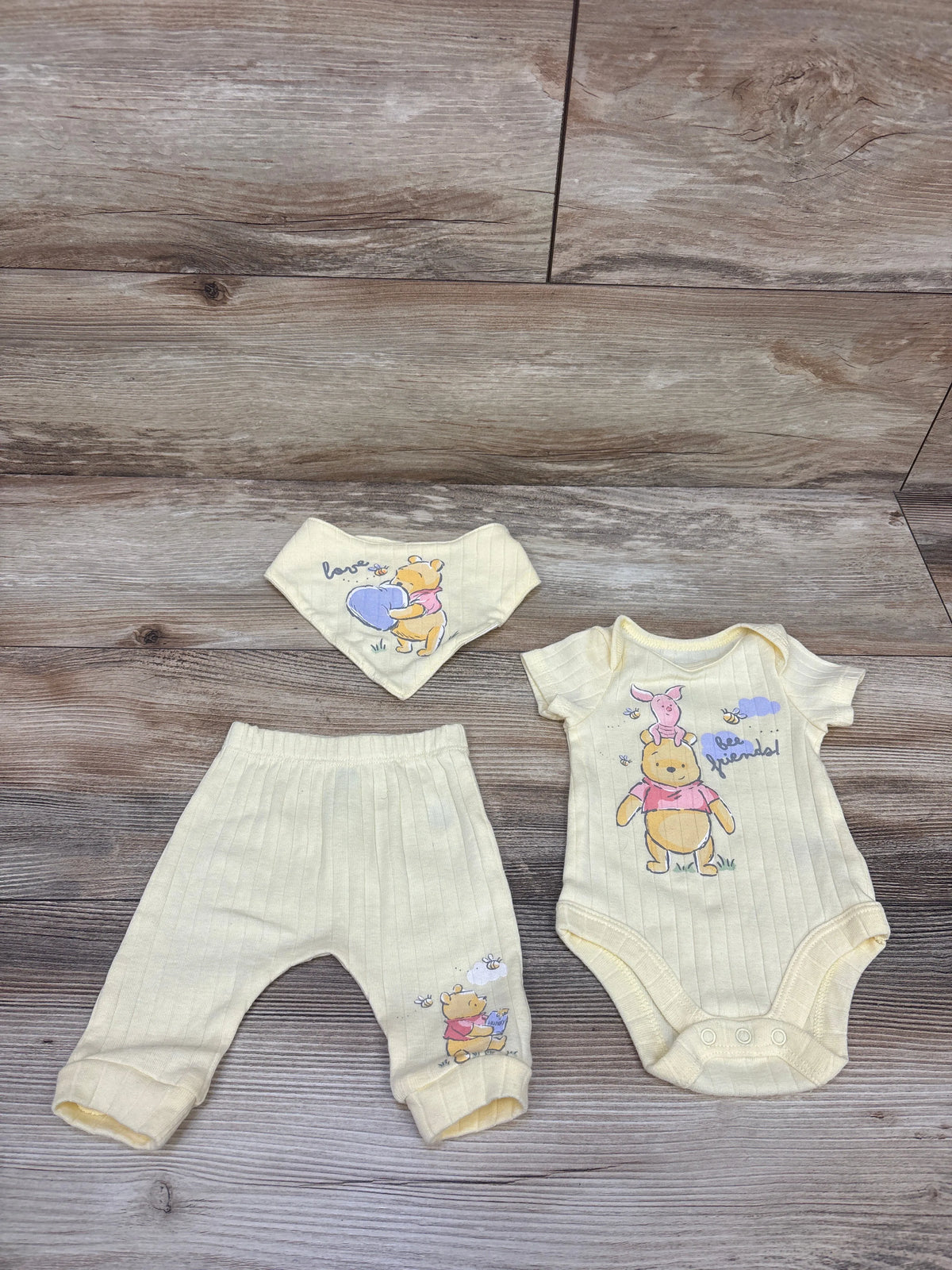 Disney Baby 3pc Winnie The Pooh Bodysuit, Pants, & Bib Set Yellow sz Newborn