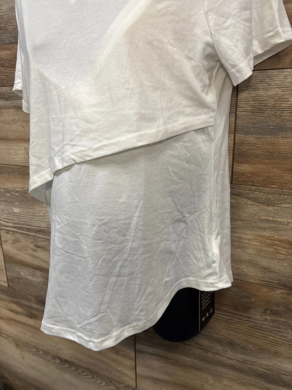 NEW Ficerd Maternity Nursing Shirt White sz Medium - Me n Mommy To Be