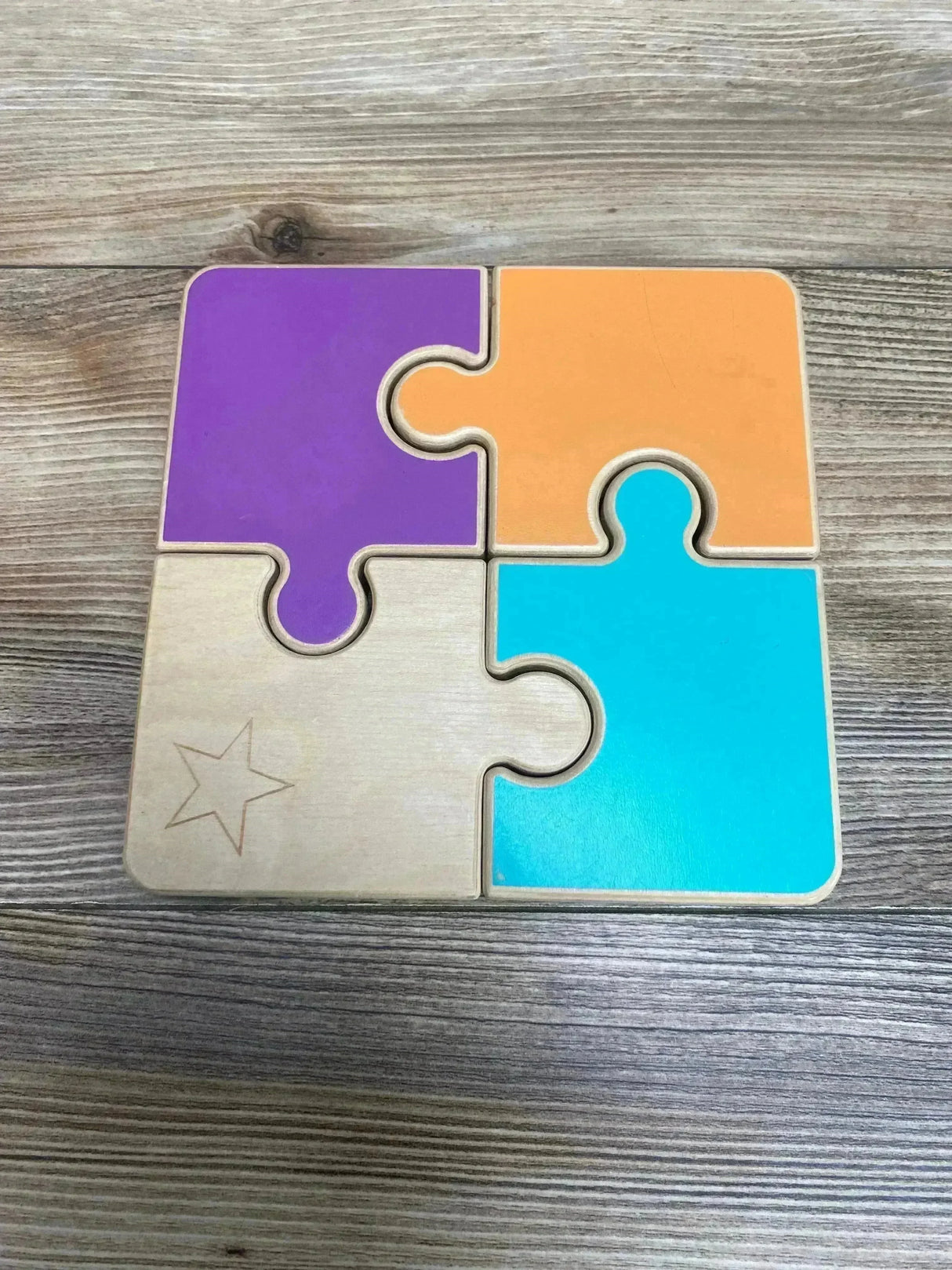 Lovevery Chunky Wooden Jigsaw Puzzle - Me n Mommy To Be