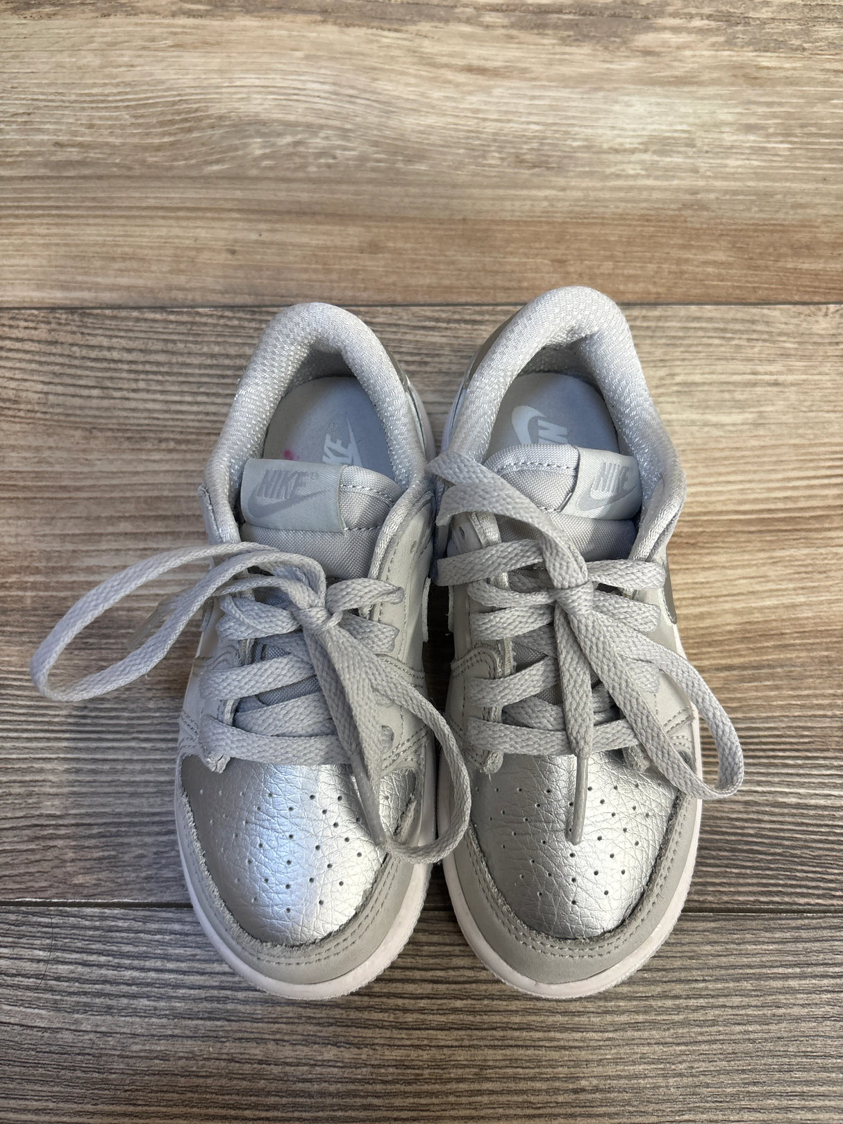 Air Jordan 1 Retro Low OG TD 'Metallic Silver' Sneakers sz 9c