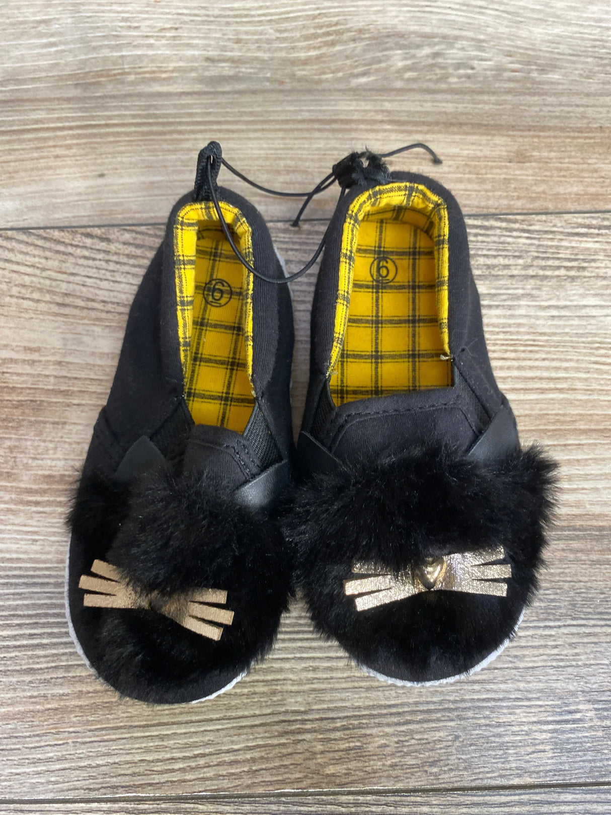 Wonder Nation Faux Fur Kitty Cat Sneakers Black sz 6c