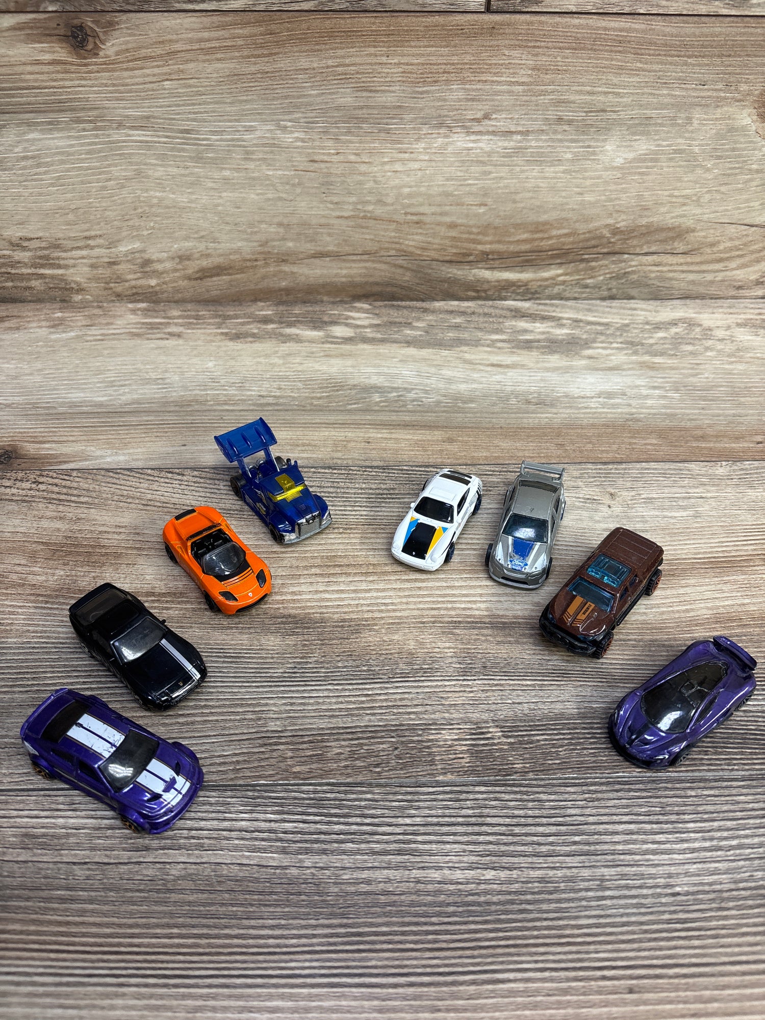 Hot Wheels Assorted Cars 8pk
