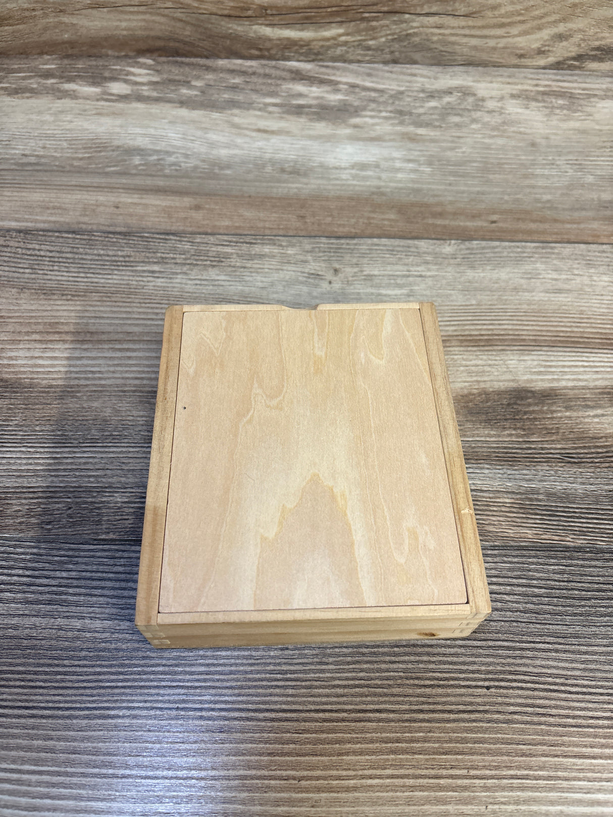 Melissa & Doug Wooden Minnie Mouse Dress-Up Play Set 18pc