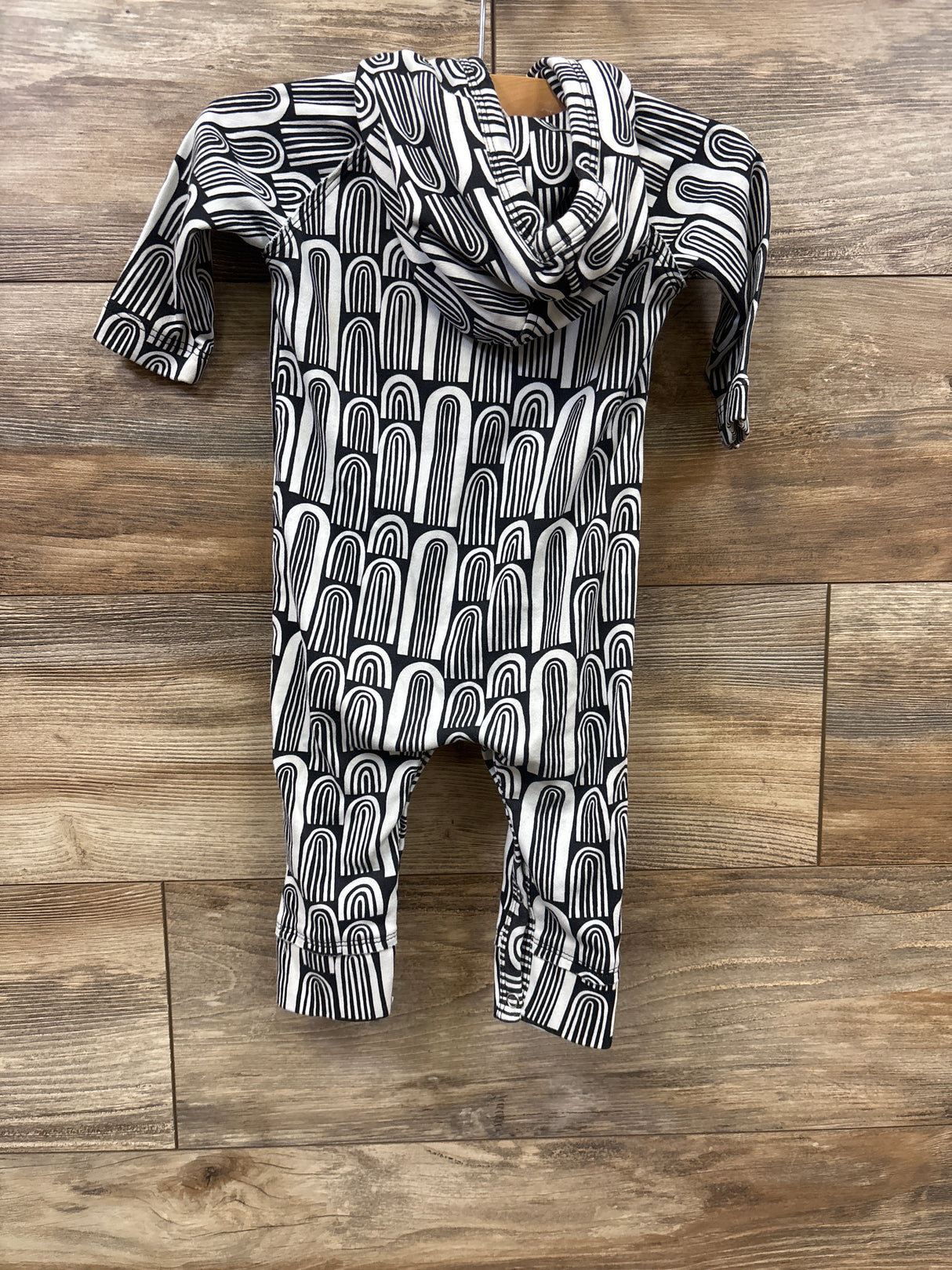 Kate Quinn Hooded Coverall White sz 6-12m